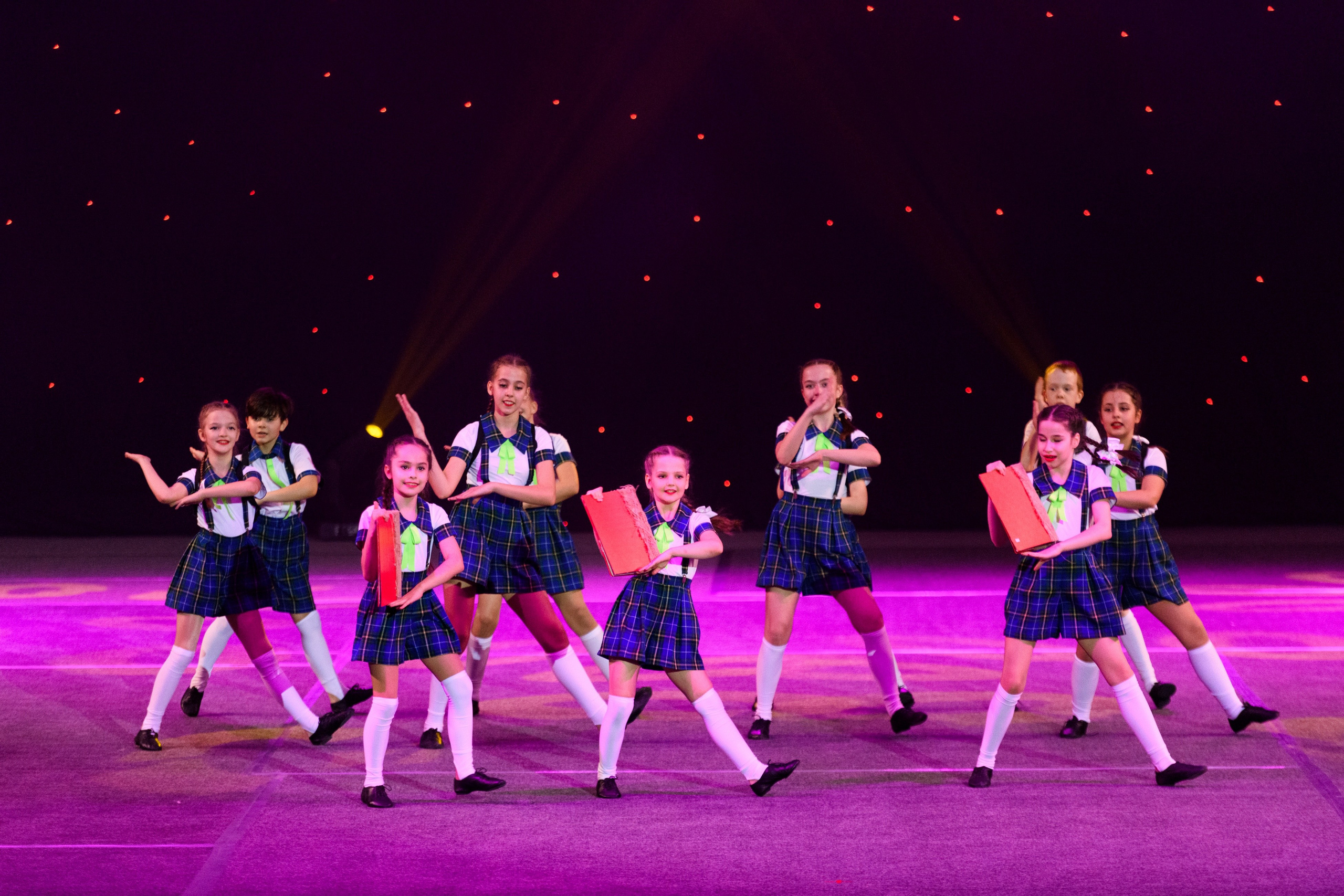 6 мая, концерт 10 лет, Сибур Арена, г. Санкт-Петербург. Золотое яблочко