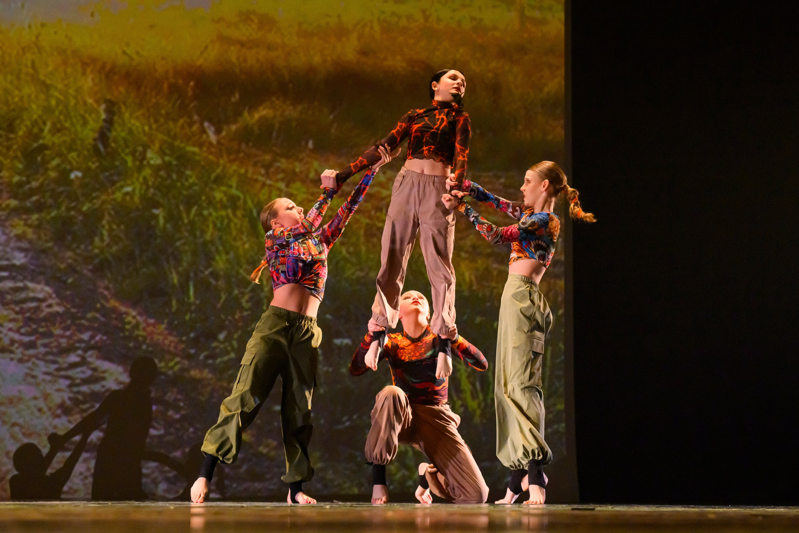 23 апреля, часть 1, БКЗ Октябрьский, г. Санкт-Петербург. Золотое яблочко