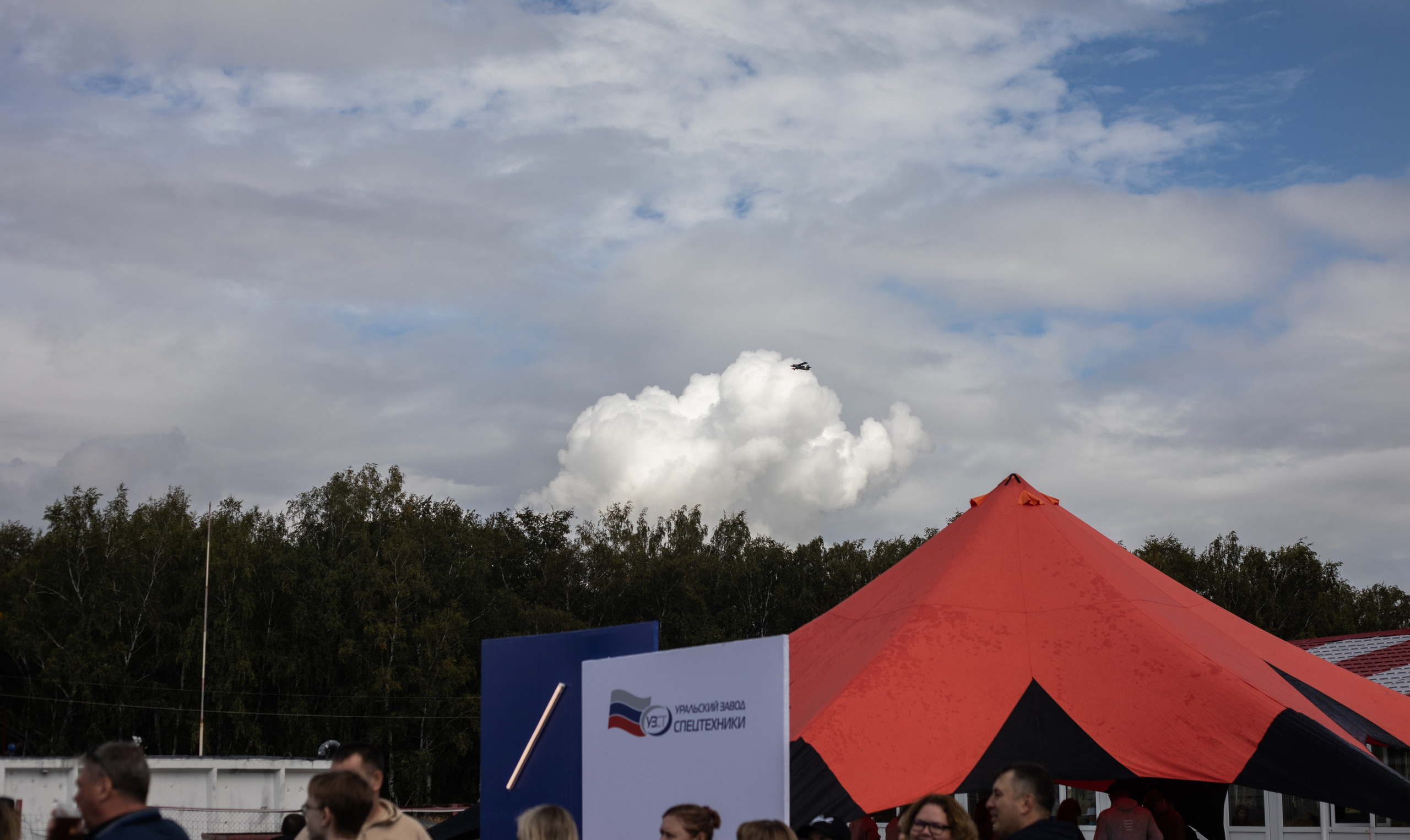 УЗСТ- Корпоративный тимбилдинг на аэродроме. Репортажный и свадебный фотограф в Челябинске Елисеев Павел