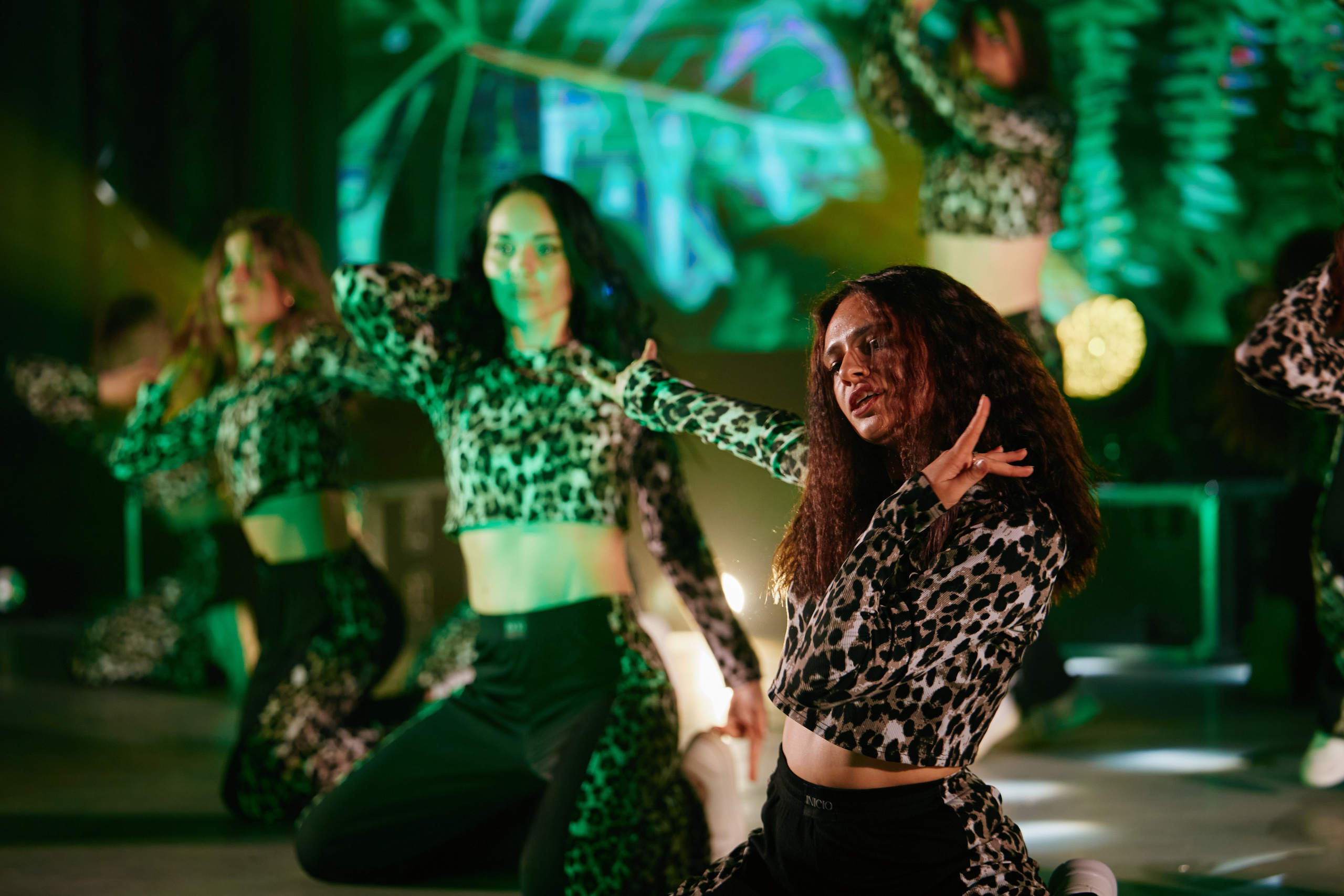 VIVA GLAM Отчетный концерт. Фотограф и видеограф в Кургане Леонид Корнильев