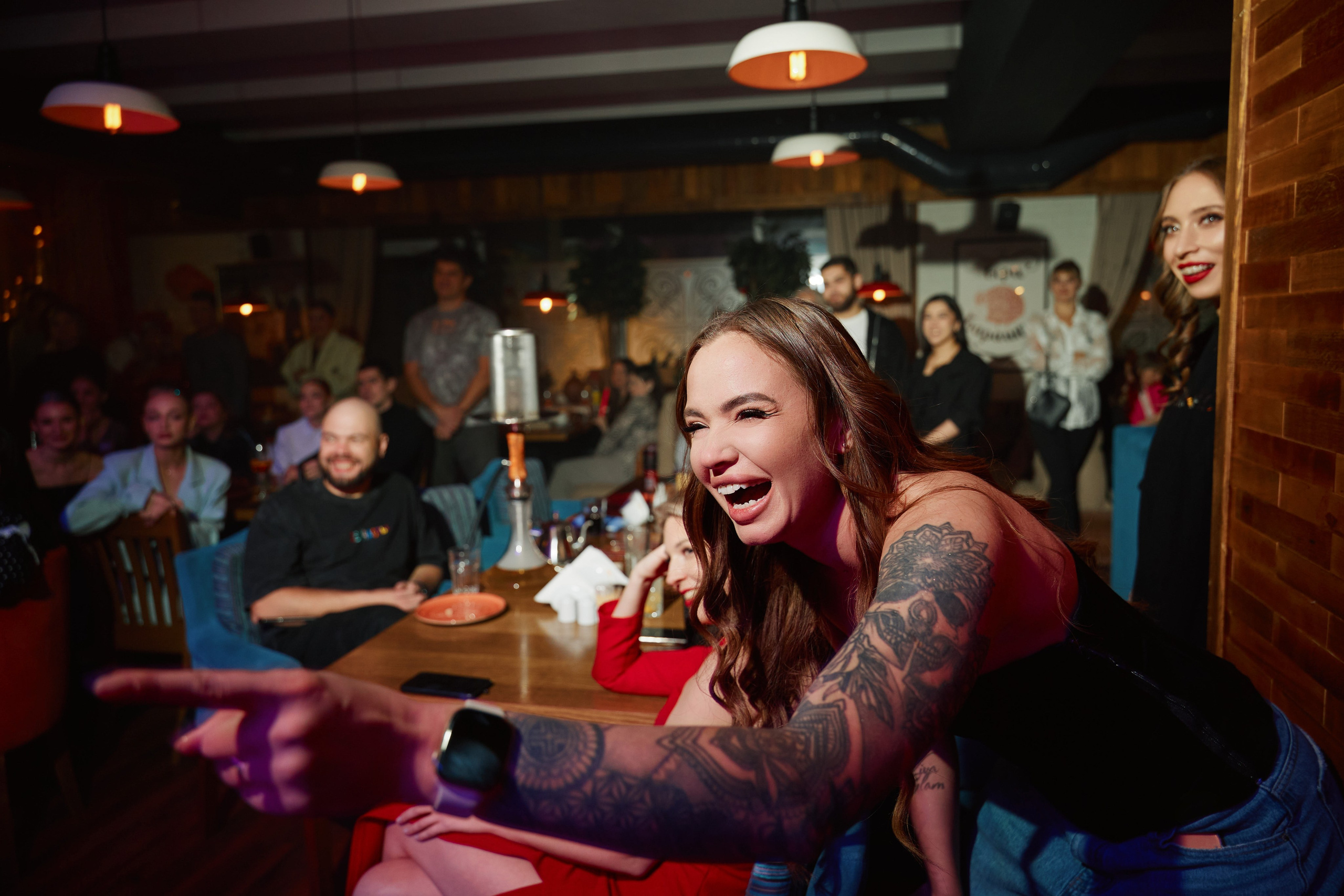 Арт-вечеринка 2026. Фотограф и видеограф в Кургане Леонид Корнильев