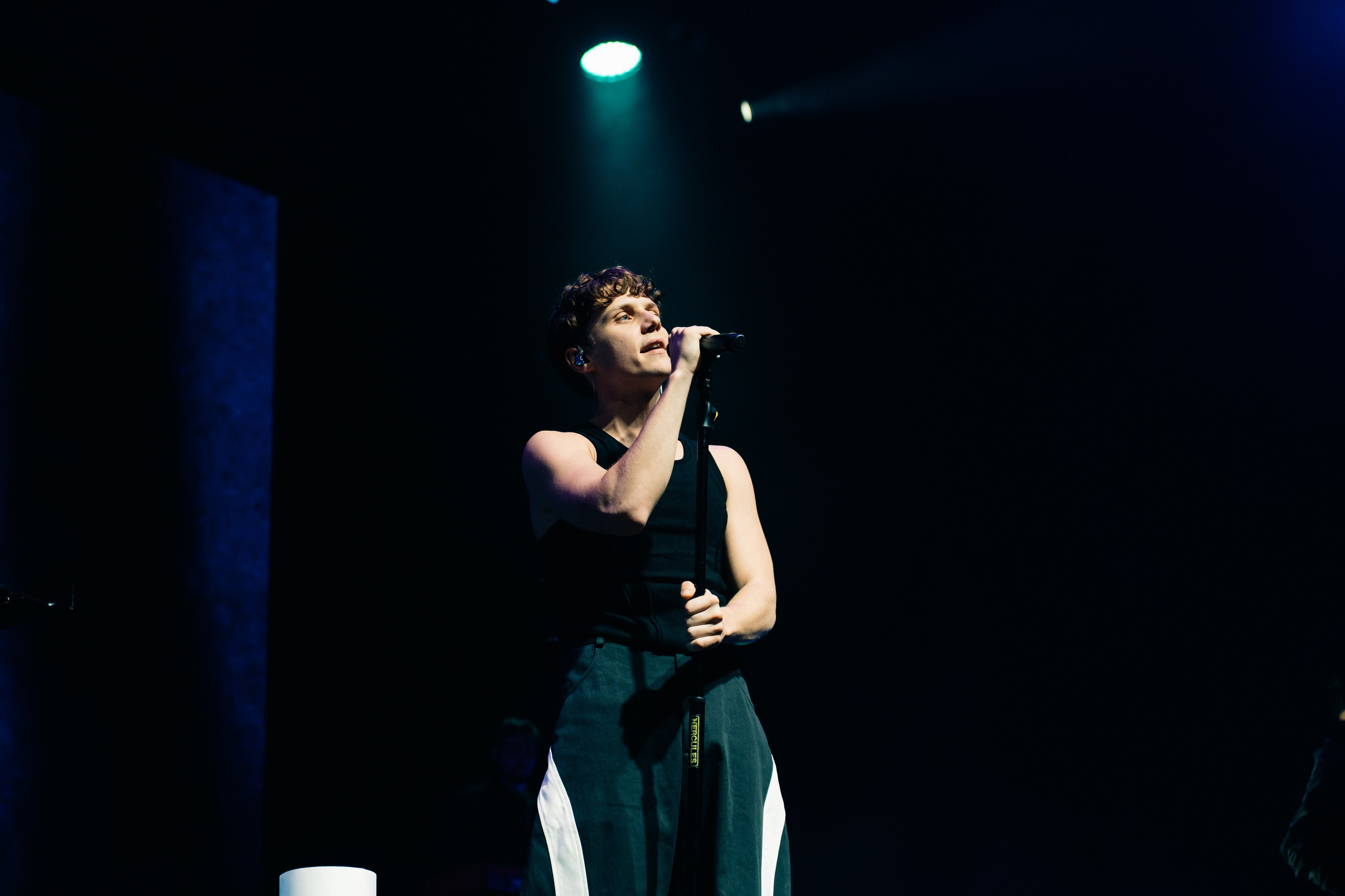 Ваня Дмитриенко. Концертный фотограф в Перми, Москве и Екатеринбурге Максим Шибаков