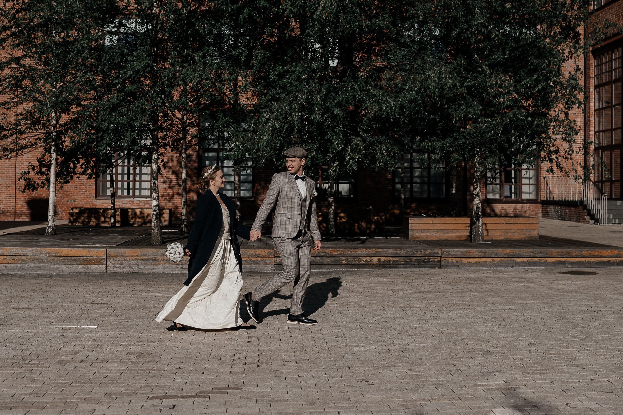 Регистрация брака и фотосессия в Особняке Royal. Свадебный фотограф Москва — Сергей и Татьяна