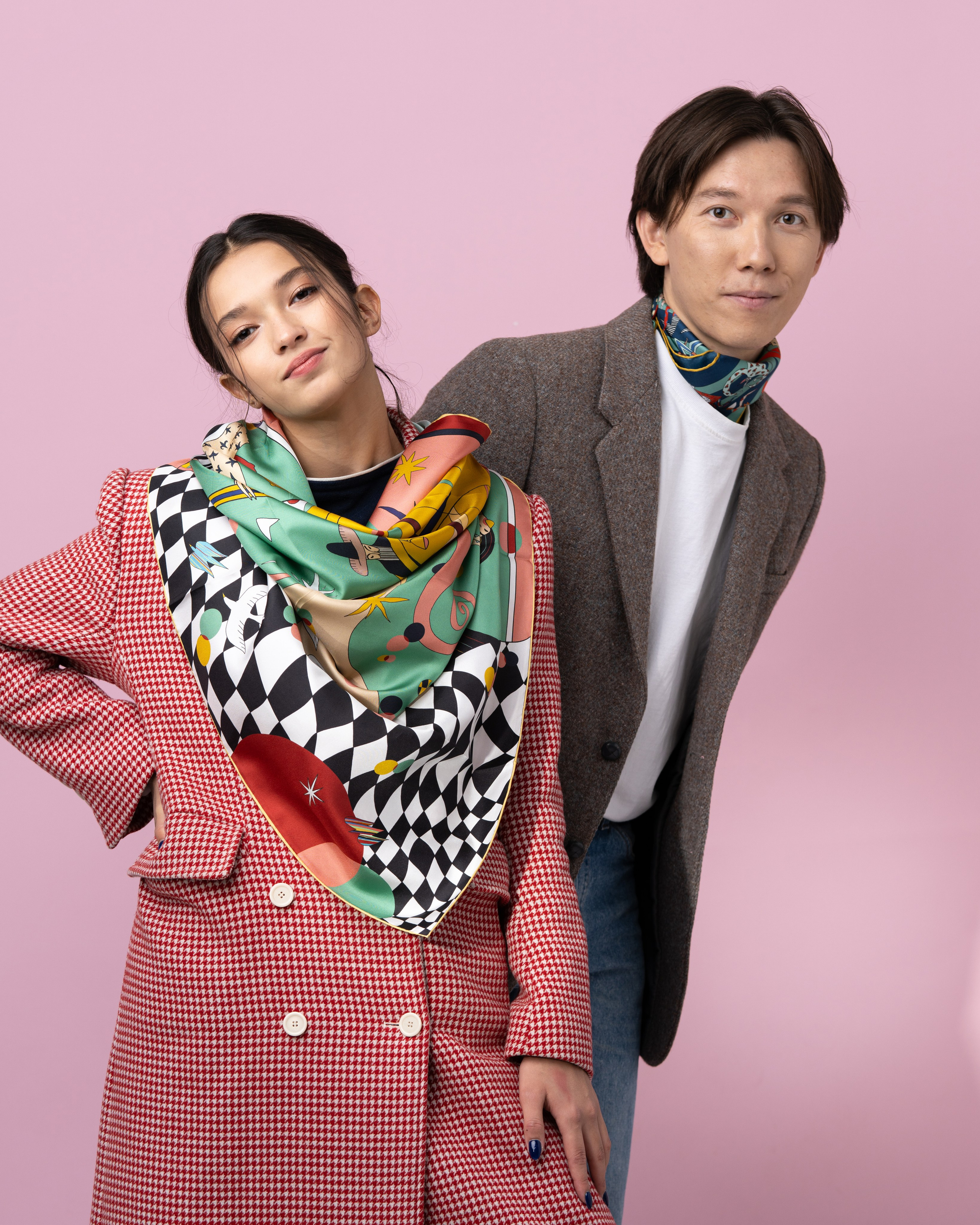 Контент-съемка в стиле Midjourney. Фотограф в Алматы Дмитрий Лукьянов. Предметная и рекламная фотосъёмка товаров