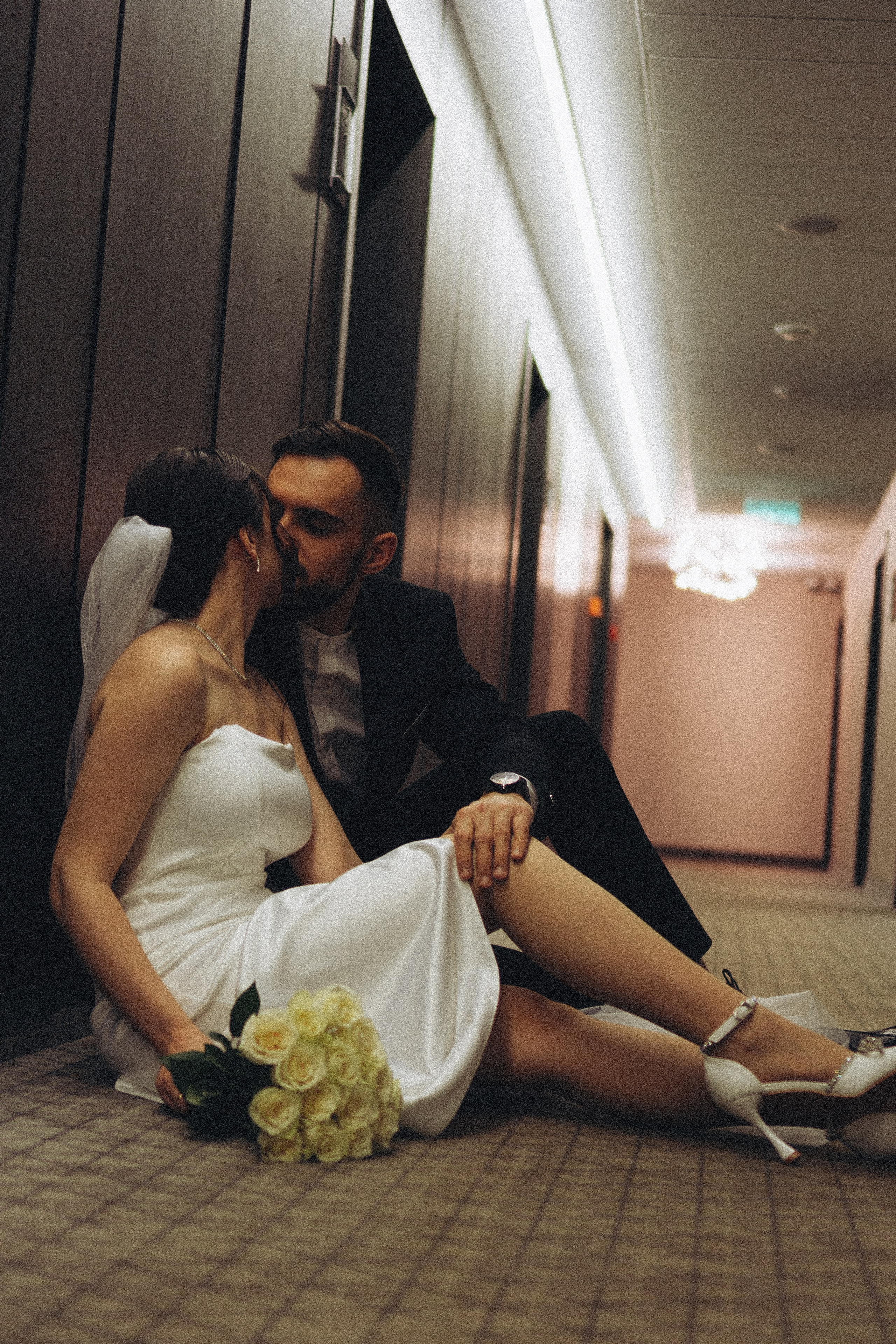 СВАДЕБНАЯ СЬЕМКА СБОРОВ ЖЕНИХА И НЕВЕСТЫ В ОТЕЛЕ И ТАКЖЕ ФОТОСЕССИИЯ В ОТЕЛЕЕ МЕГАПОЛИС БРЯНСК. Профессиональный фотограф, Санкт-Петербург — Виктория Богомолова