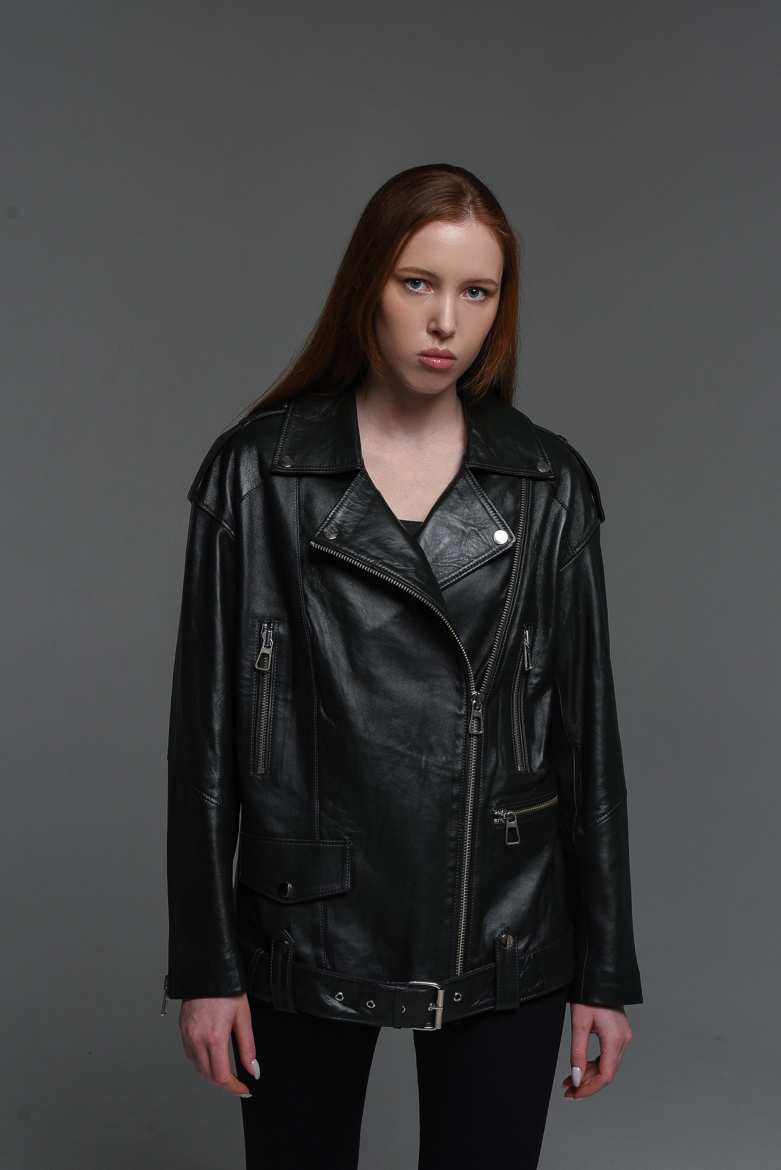 Куртки (фон). Контент фотограф в Москве Лихачева Ксения