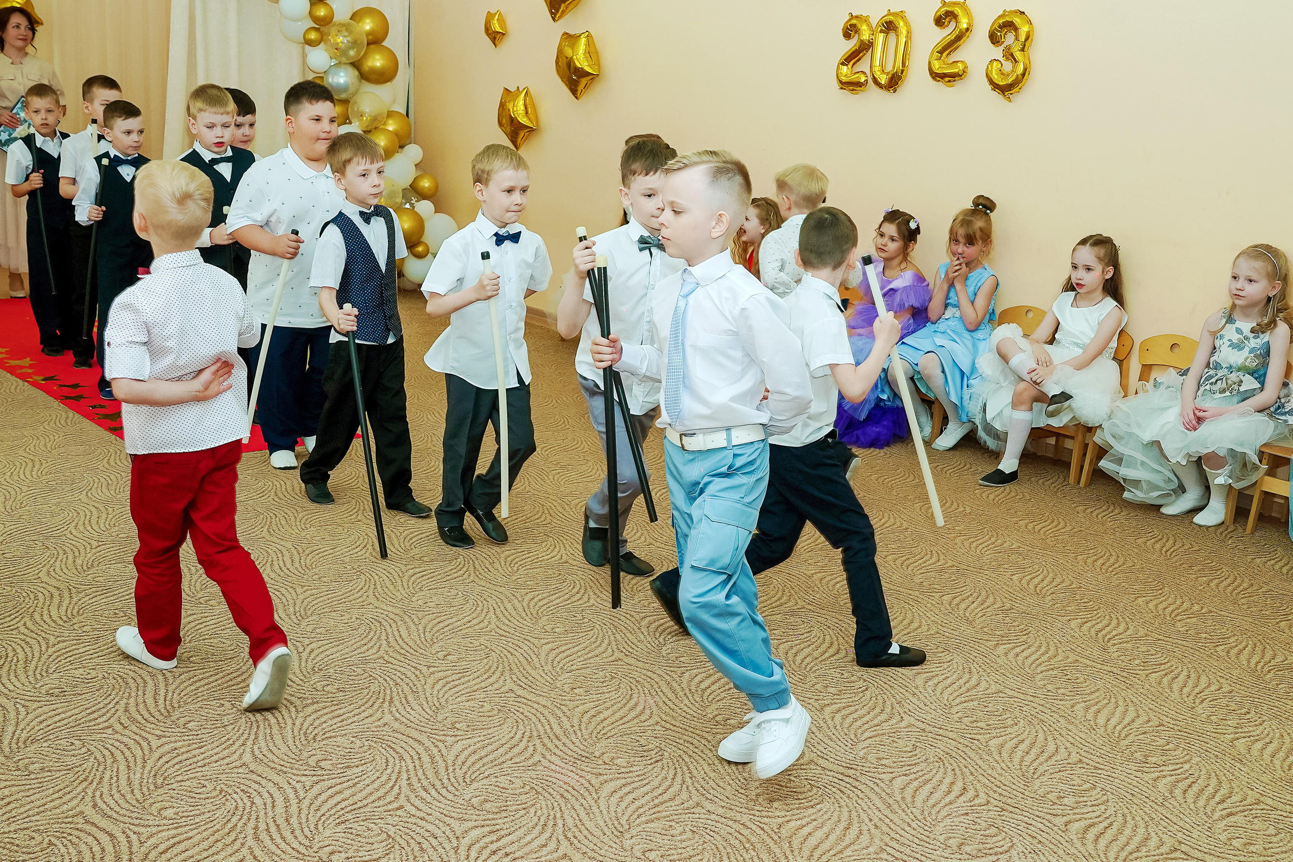 Фотосъемка видеосъёмка фотограф видеооператор новогодних утренников  в. Фотограф, видеооператор Нина Коршунова