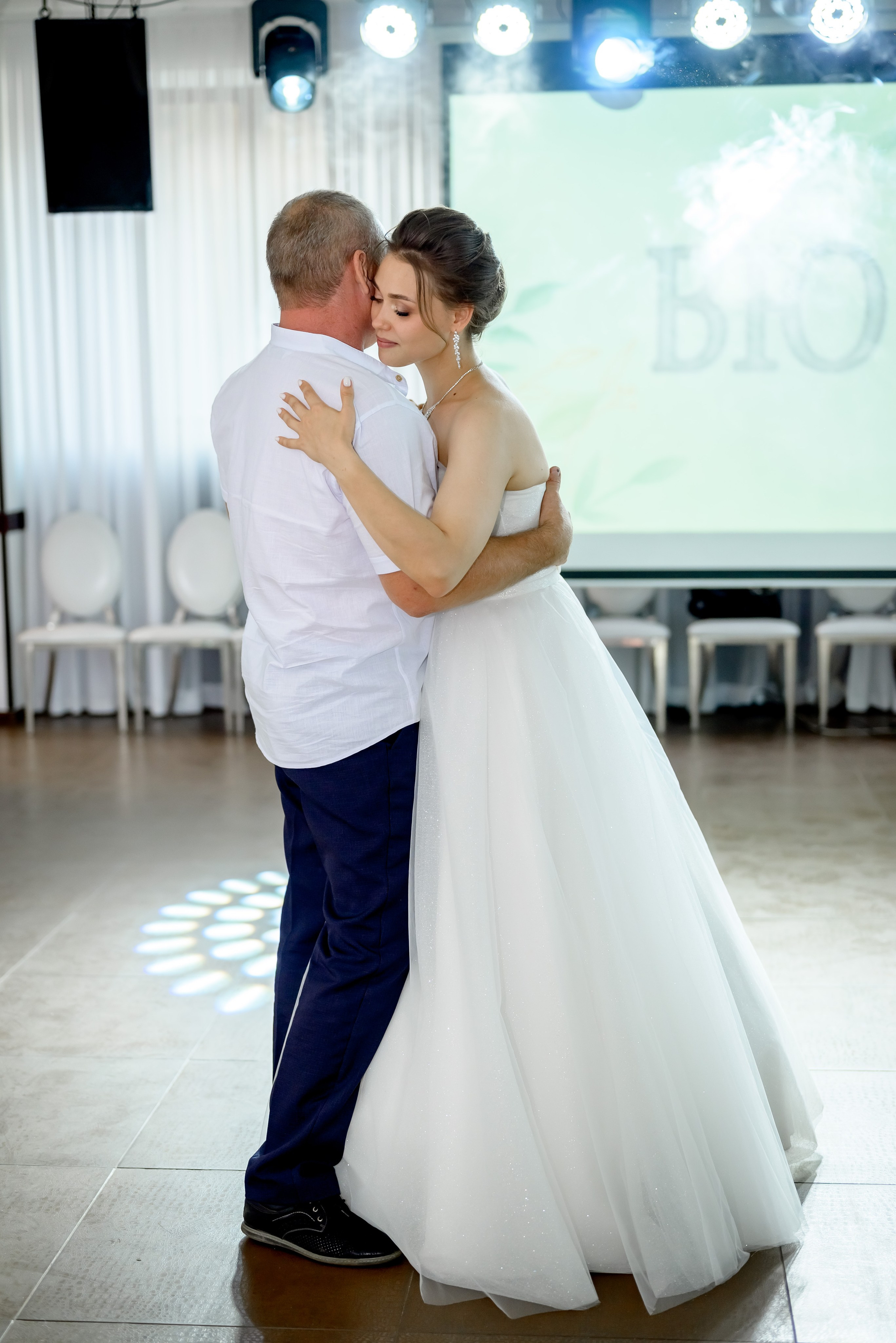 Банкетная часть (1). Юлия Басня семейный и свадебный фотограф в Донецке