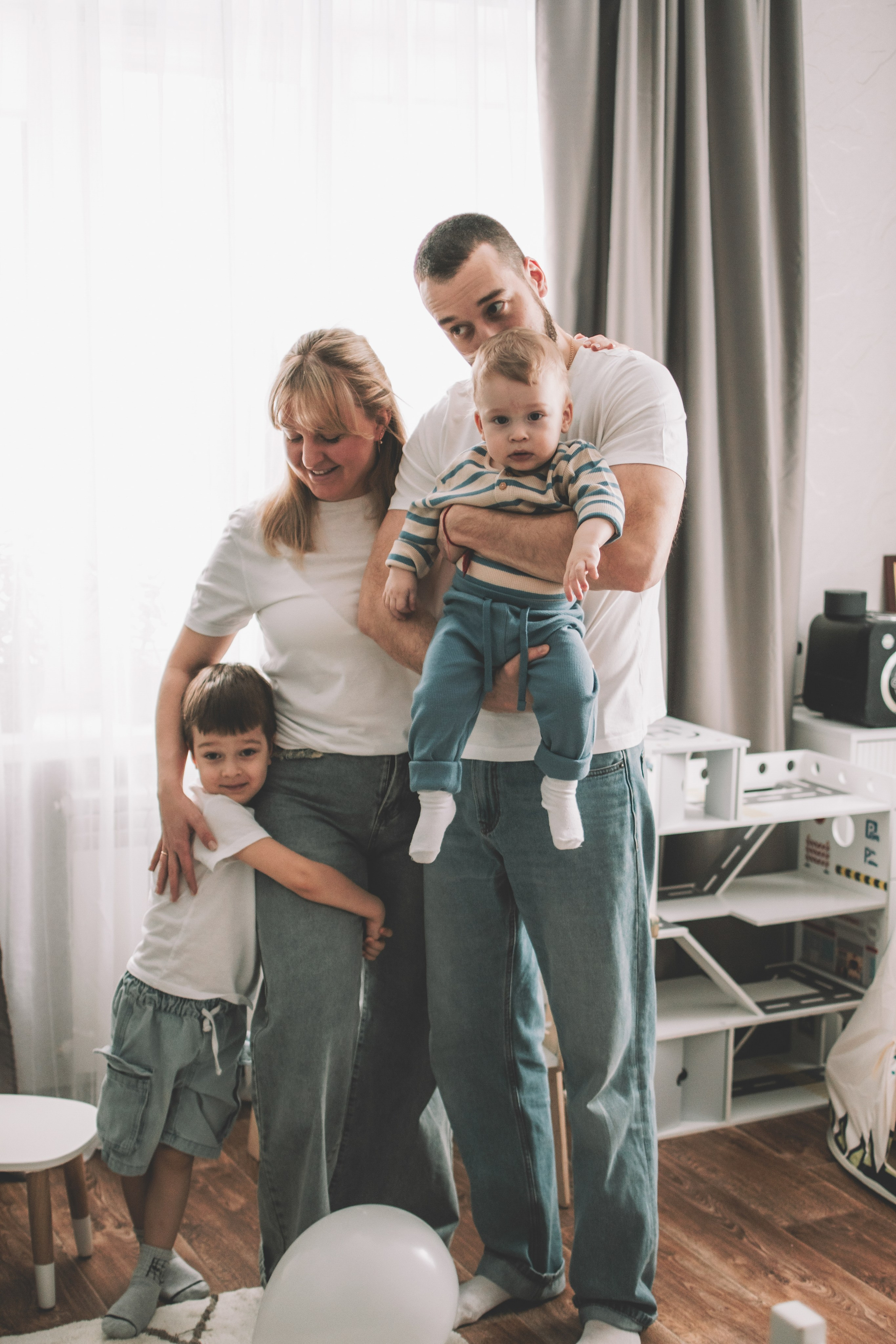 Годовасие в кругу семьи. Семейный и свадебный фотограф Губкинский и Ставрополь