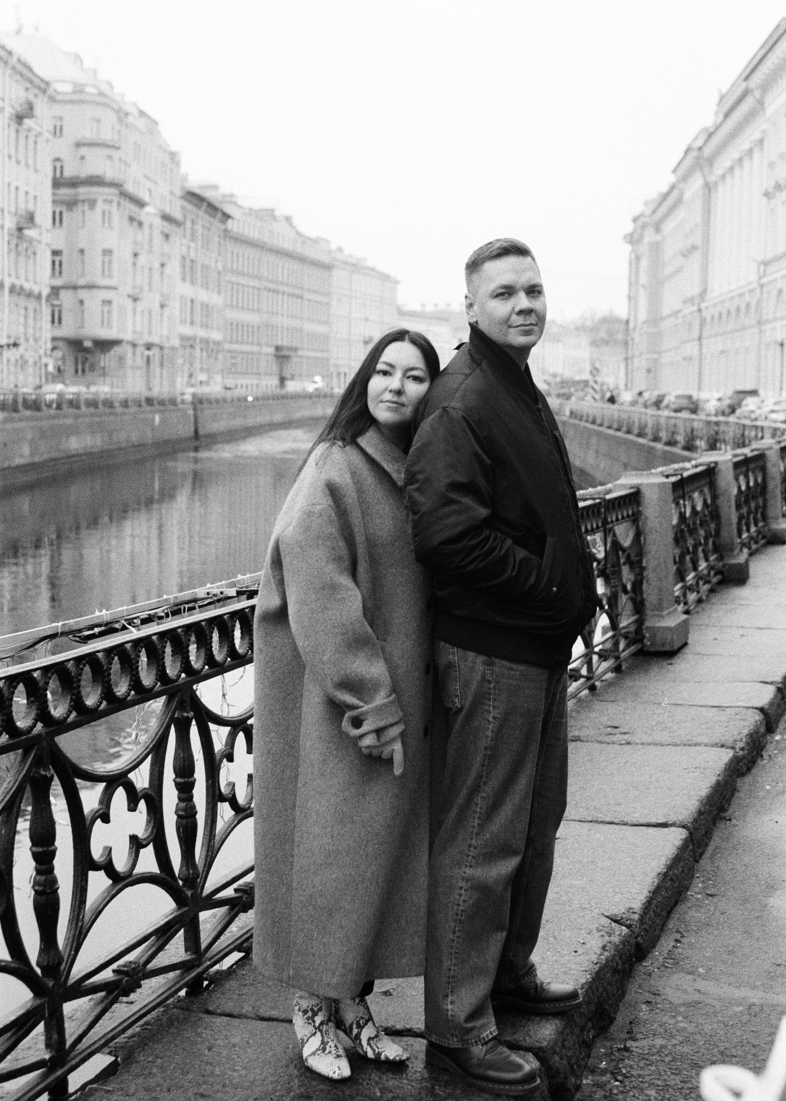 Виталий и Натали | Love Story | Санкт-Петербург. Пленочный фотограф в СПб | Портреты на пленку | Ксения Давыдова