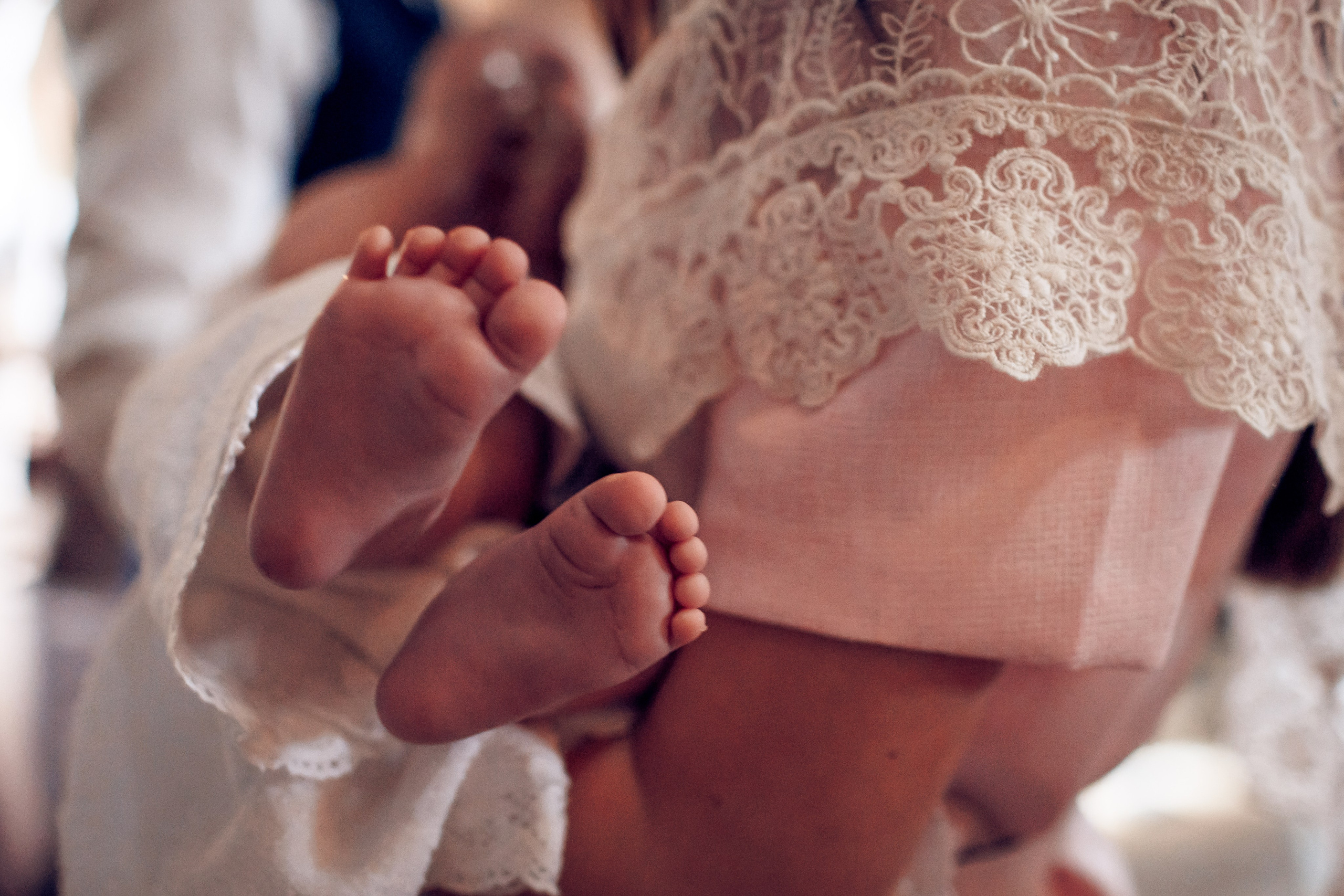 Крещение в Храме Святого Уара Мученика в Вешках. Профессиональный фотограф в Москве и Мо Мария Шантарёва