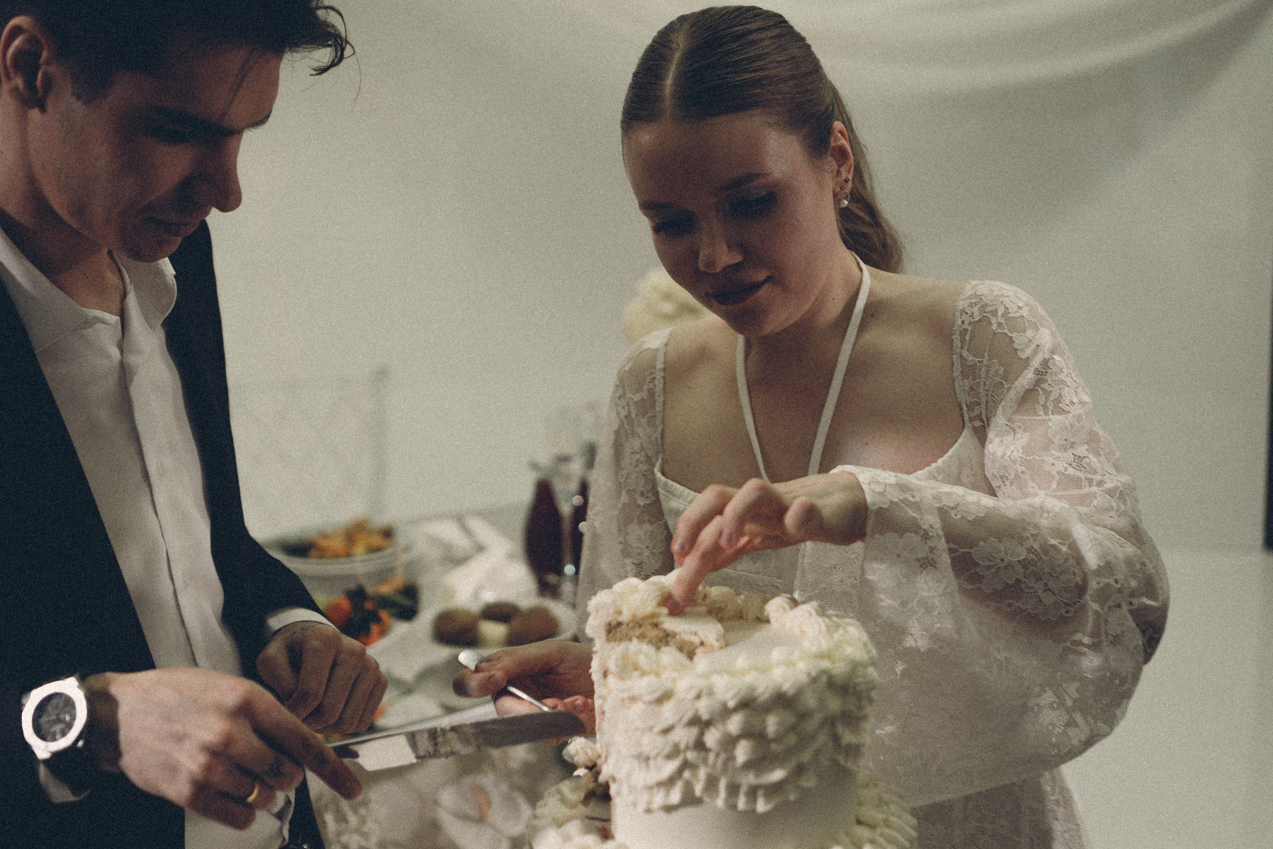 СВАДЕБНАЯ СЬЕМКА В ОТЕЛЕ В СИБИРИ. Профессиональный фотограф, Санкт-Петербург — Виктория Богомолова