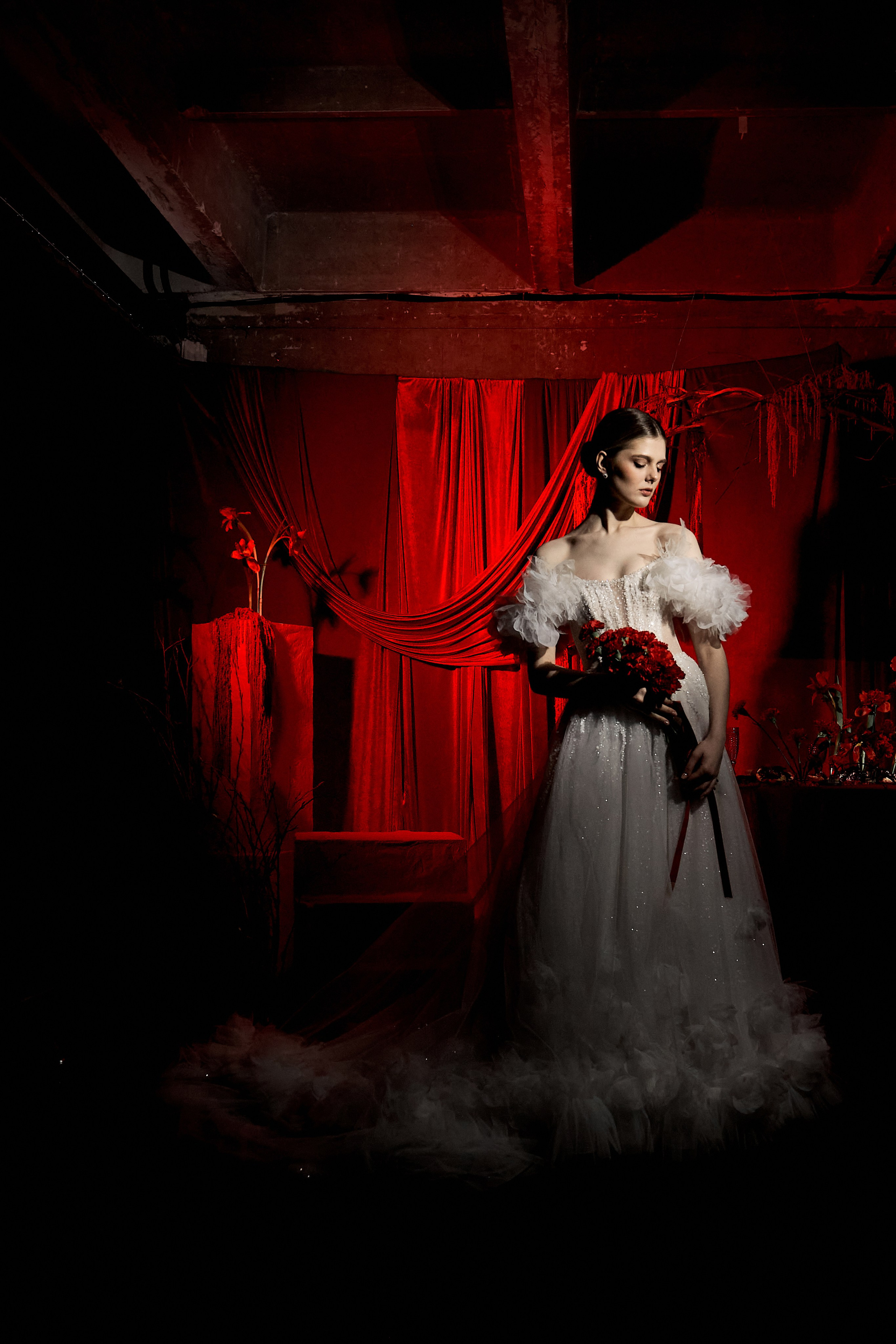 Red. Свадебный фотограф в Красноярске Владимир Ятмасов