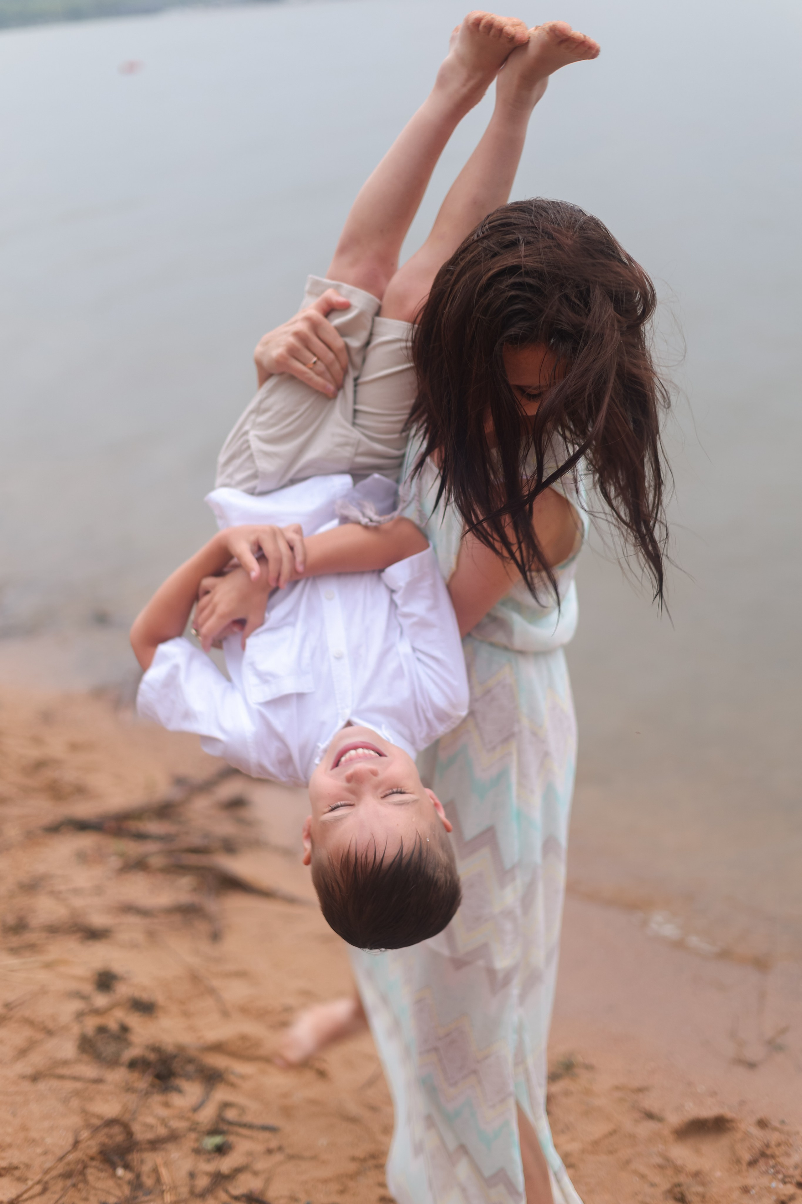 Семейная съёмка под дождём. Свадебный фотограф Беларусь Ольга Козыренко