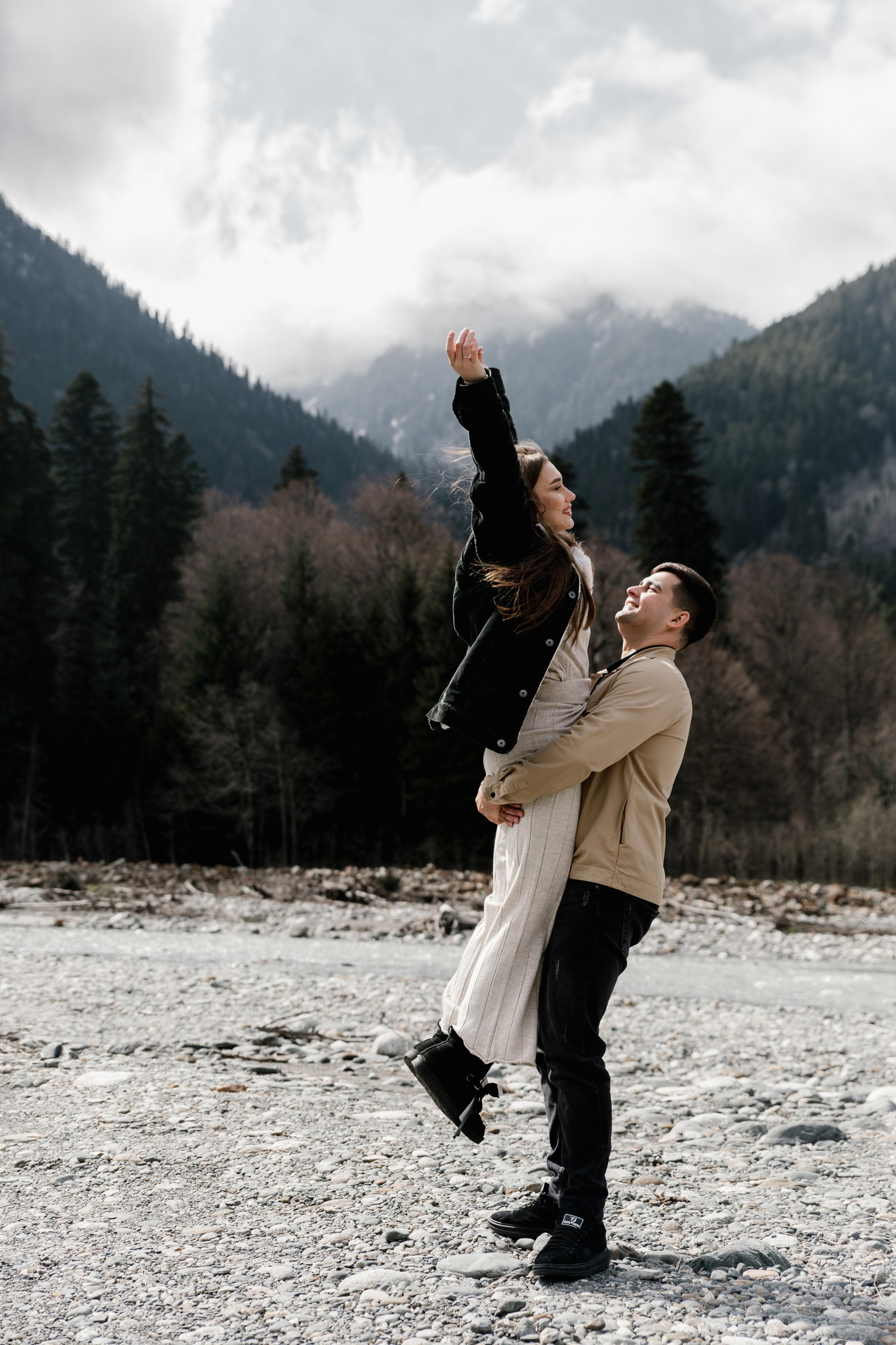 Фотоссесия в горах. Свадебный фотограф в Пятигорске и КМВ Софья Аджикеримова