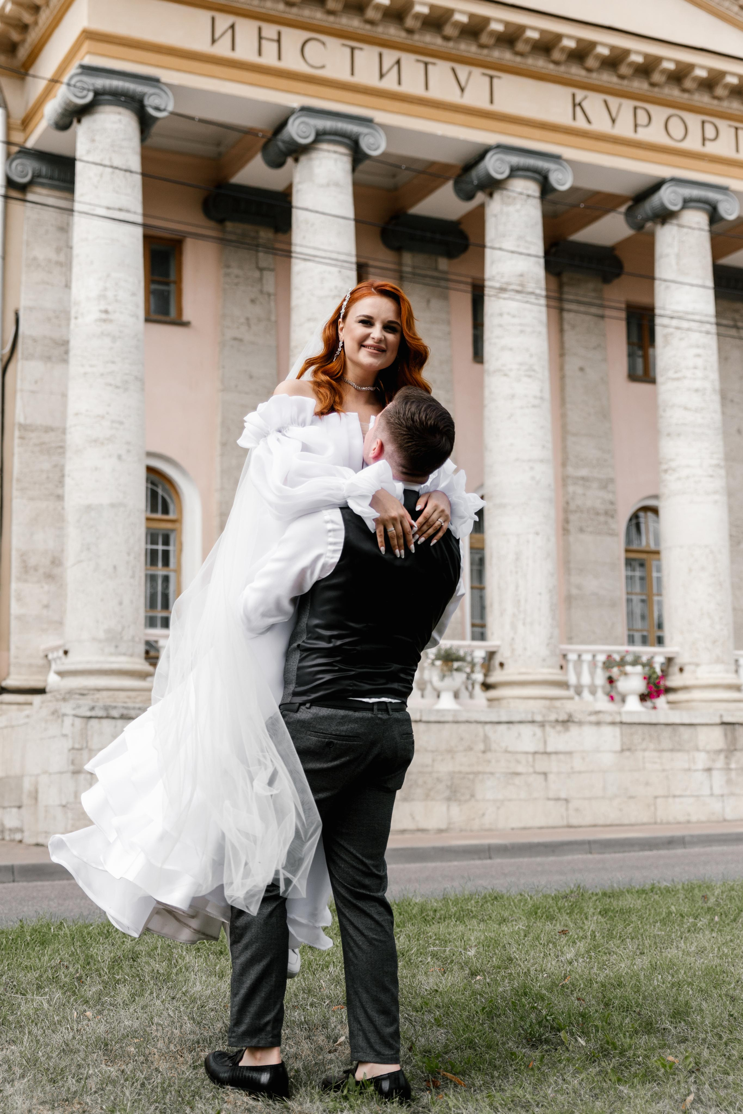 Свадьба в европейском стиле. Свадебный фотограф в Пятигорске и КМВ Софья Аджикеримова