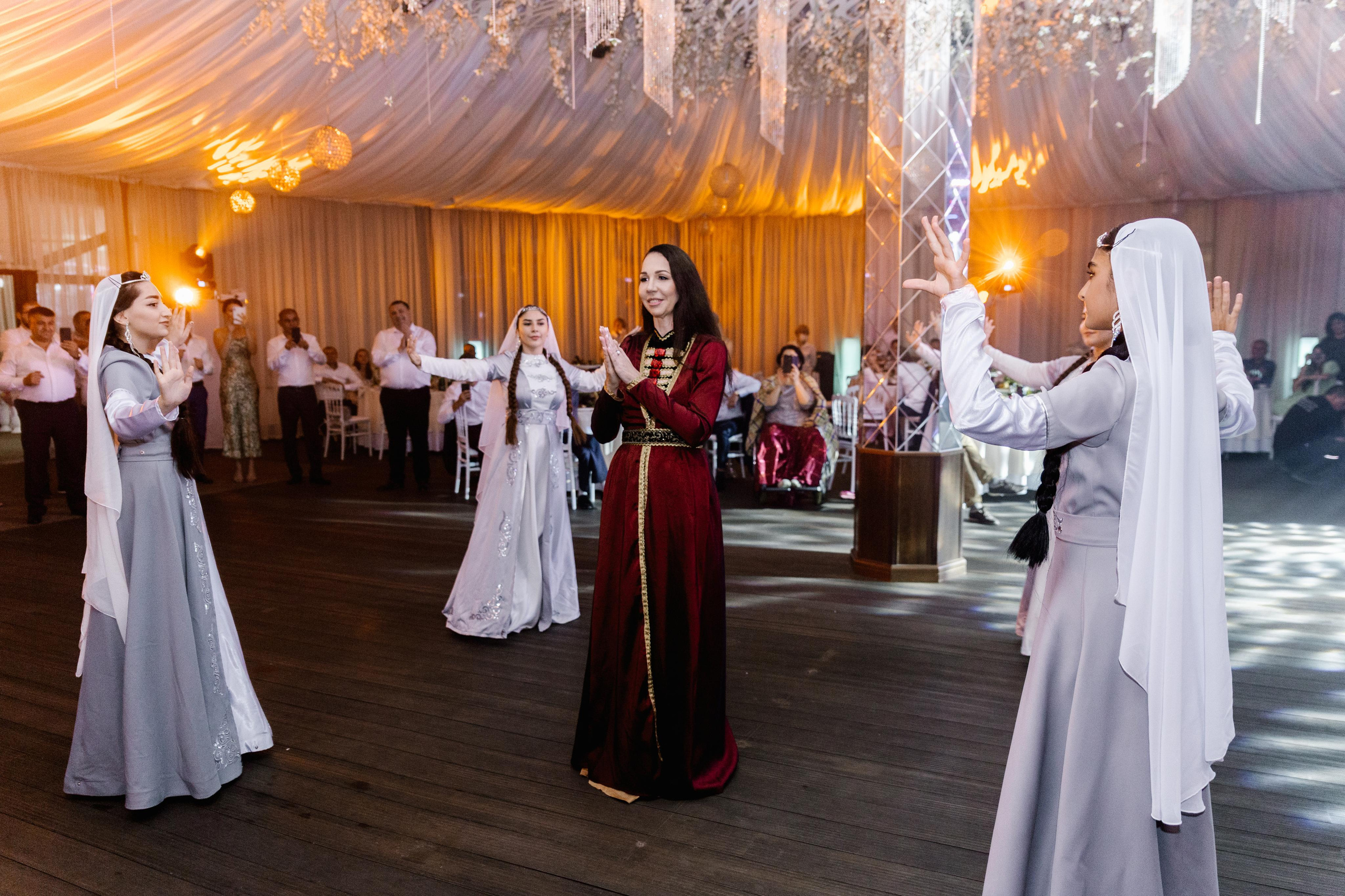 Свадебный фотограф Пятигорск. Свадебный фотограф в Пятигорске и КМВ Софья Аджикеримова