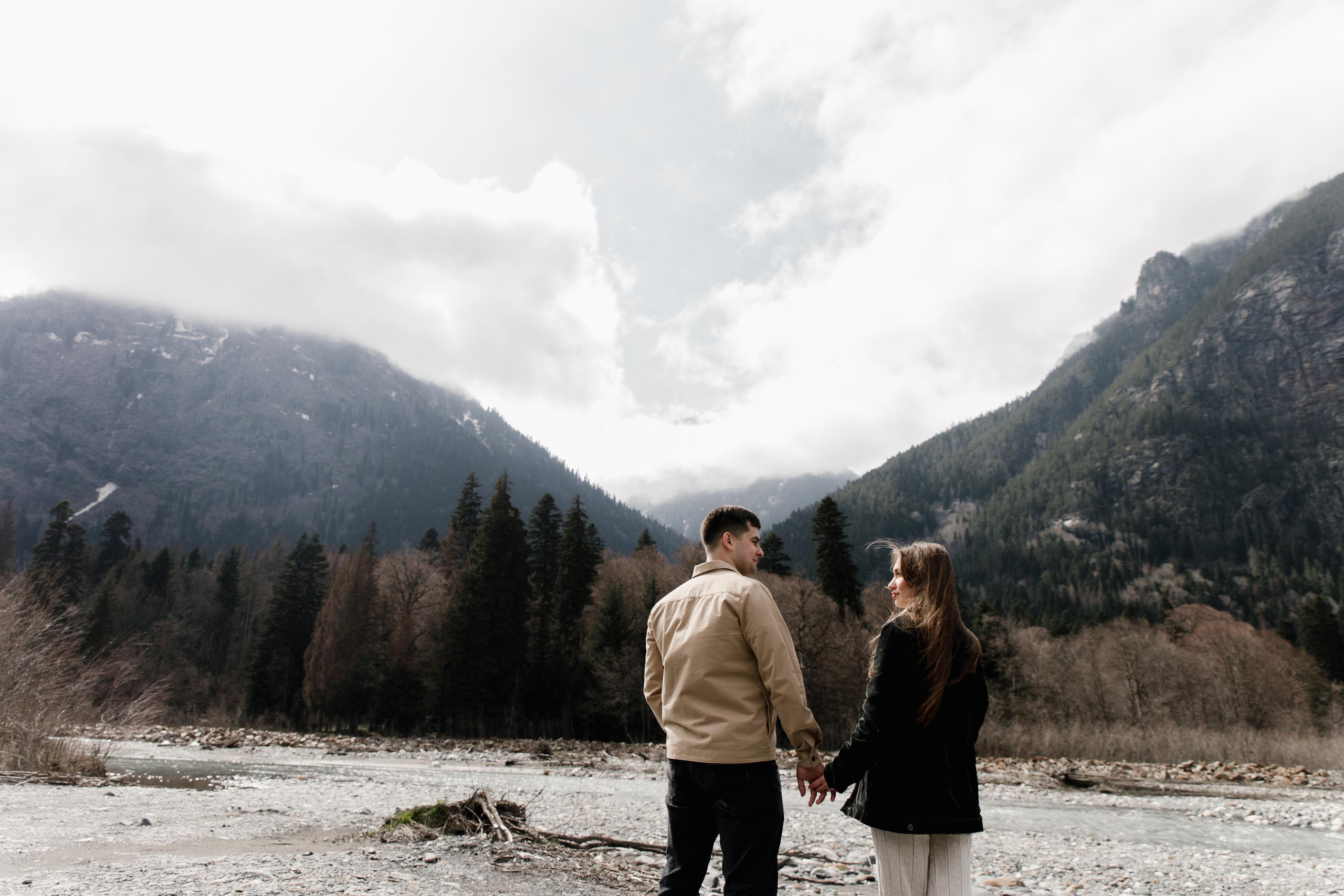 Фотоссесия в горах. Свадебный фотограф в Пятигорске и КМВ Софья Аджикеримова