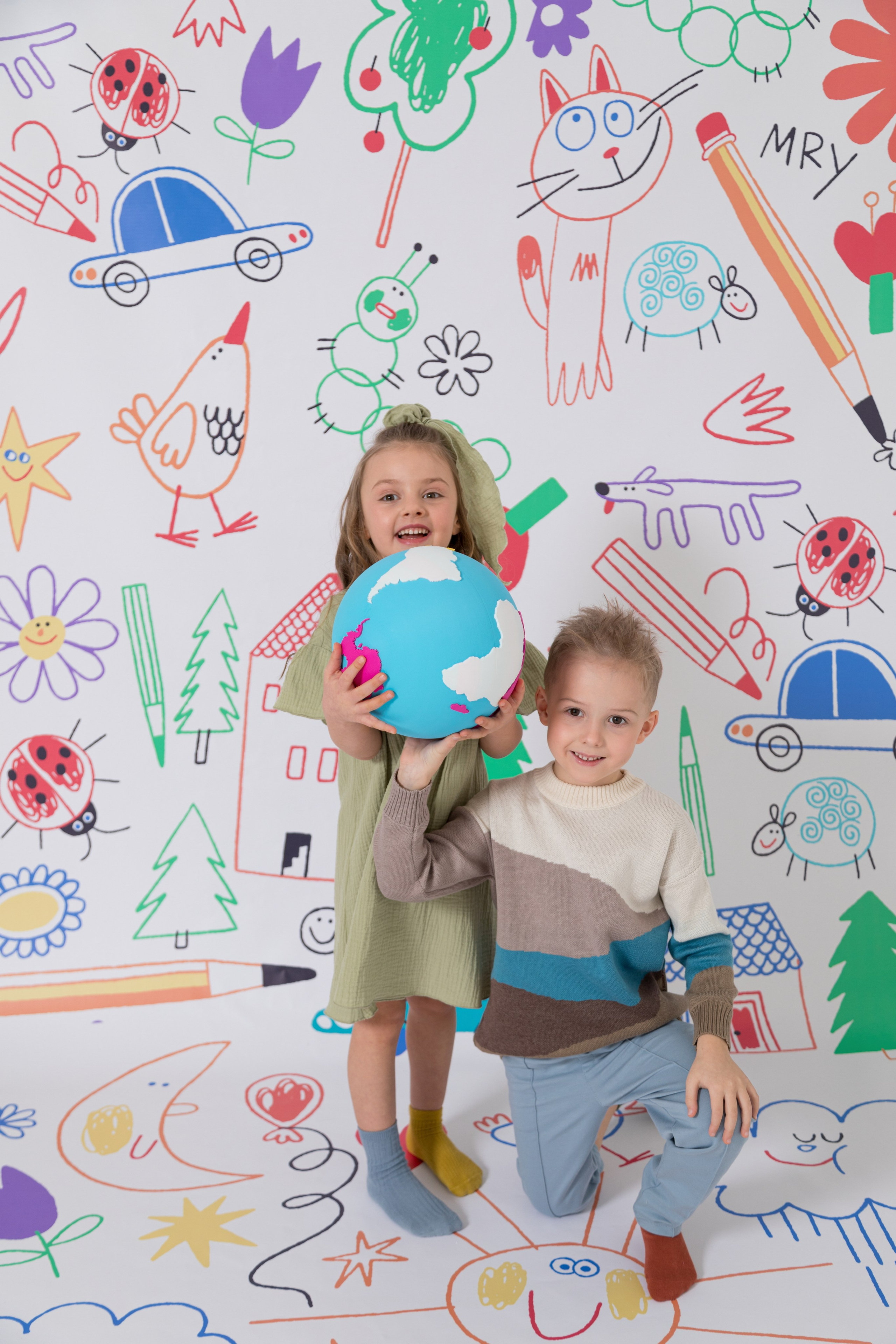 Имиджевая и каталожная съёмка для бренда детских пазлов. Детский и контент фотограф Надя Волкова Санкт-Петербург