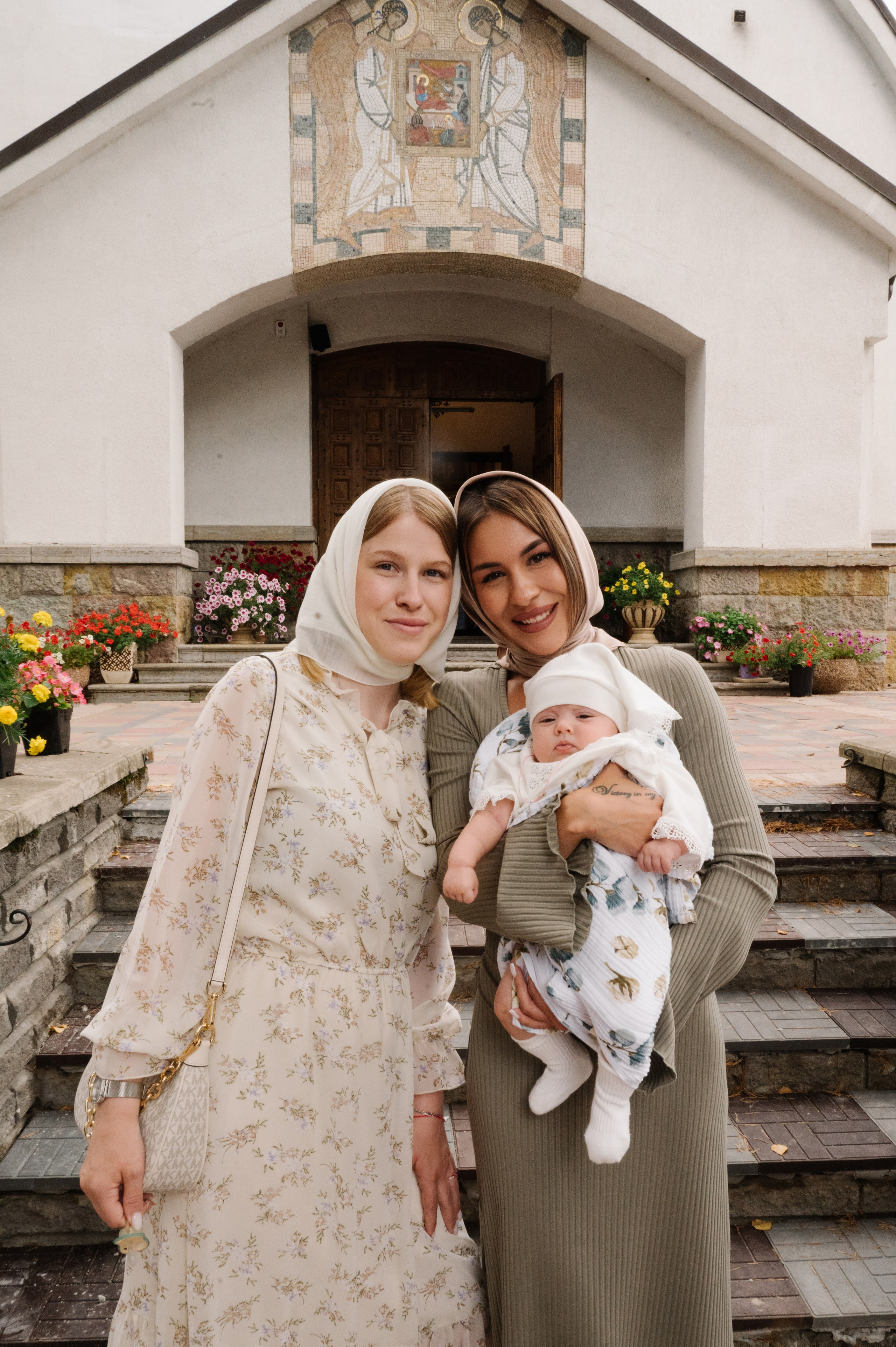 Храм рождества Пресвятой Богородицы. Сестрорецк. Крещение Маюши/Софии. Фотограф на роды СПБ Юлия Герасимова