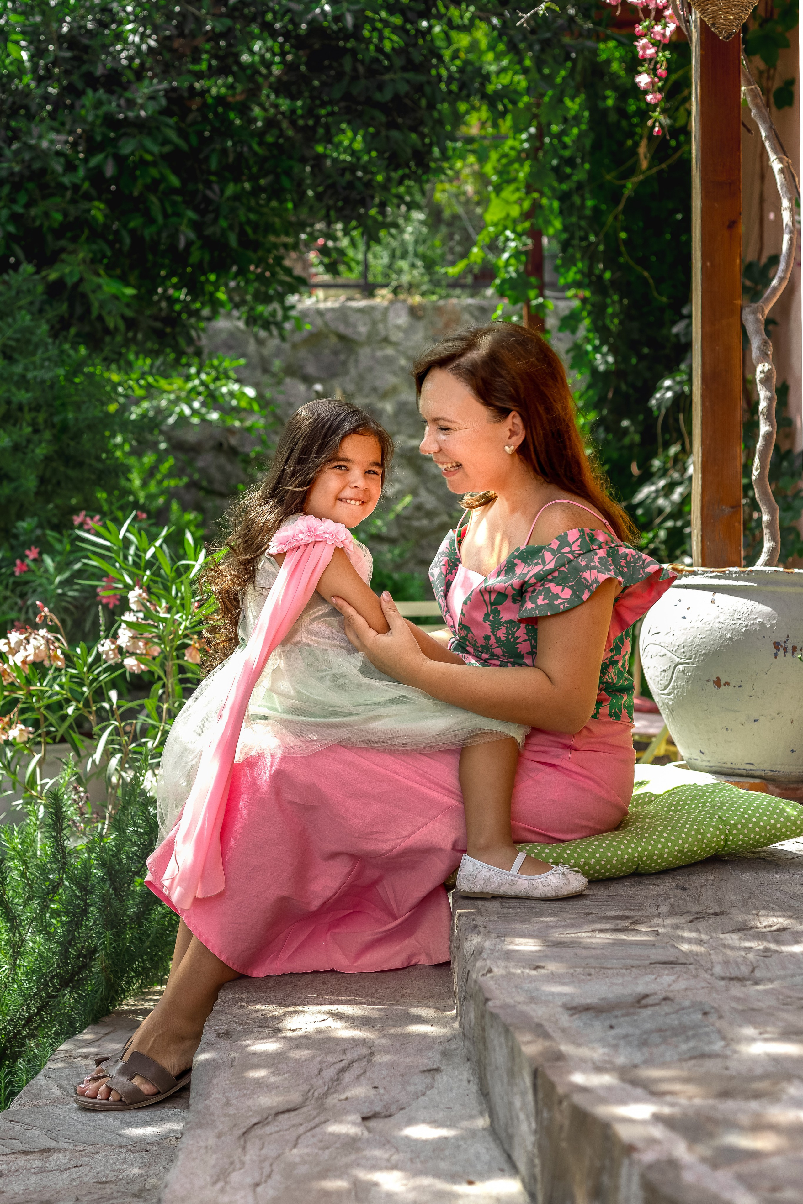 Alina&Ilara Happy cafe. Семейный фотограф Израиль