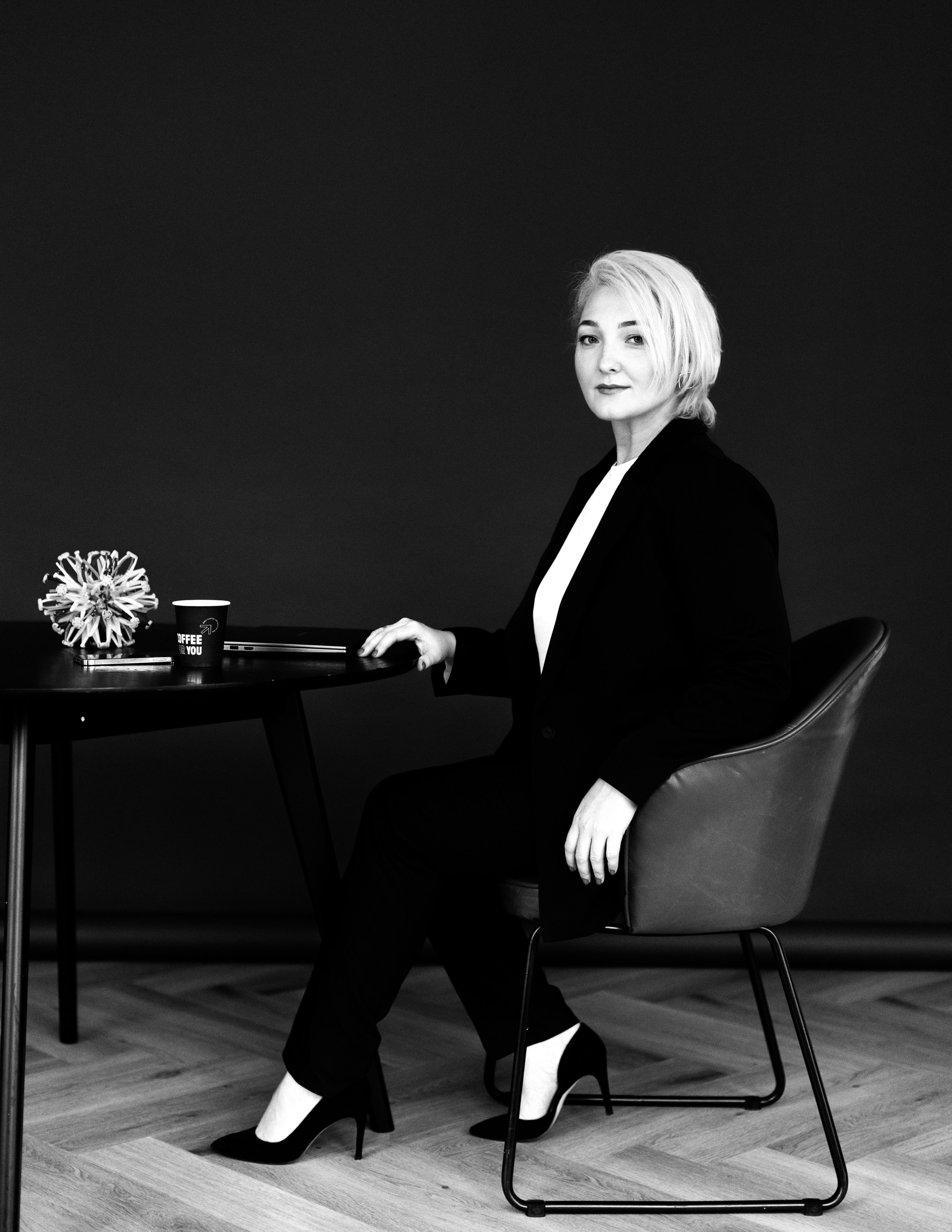 Тренер по эмоциональному интеллекту. Женский и контент фотограф в Москве