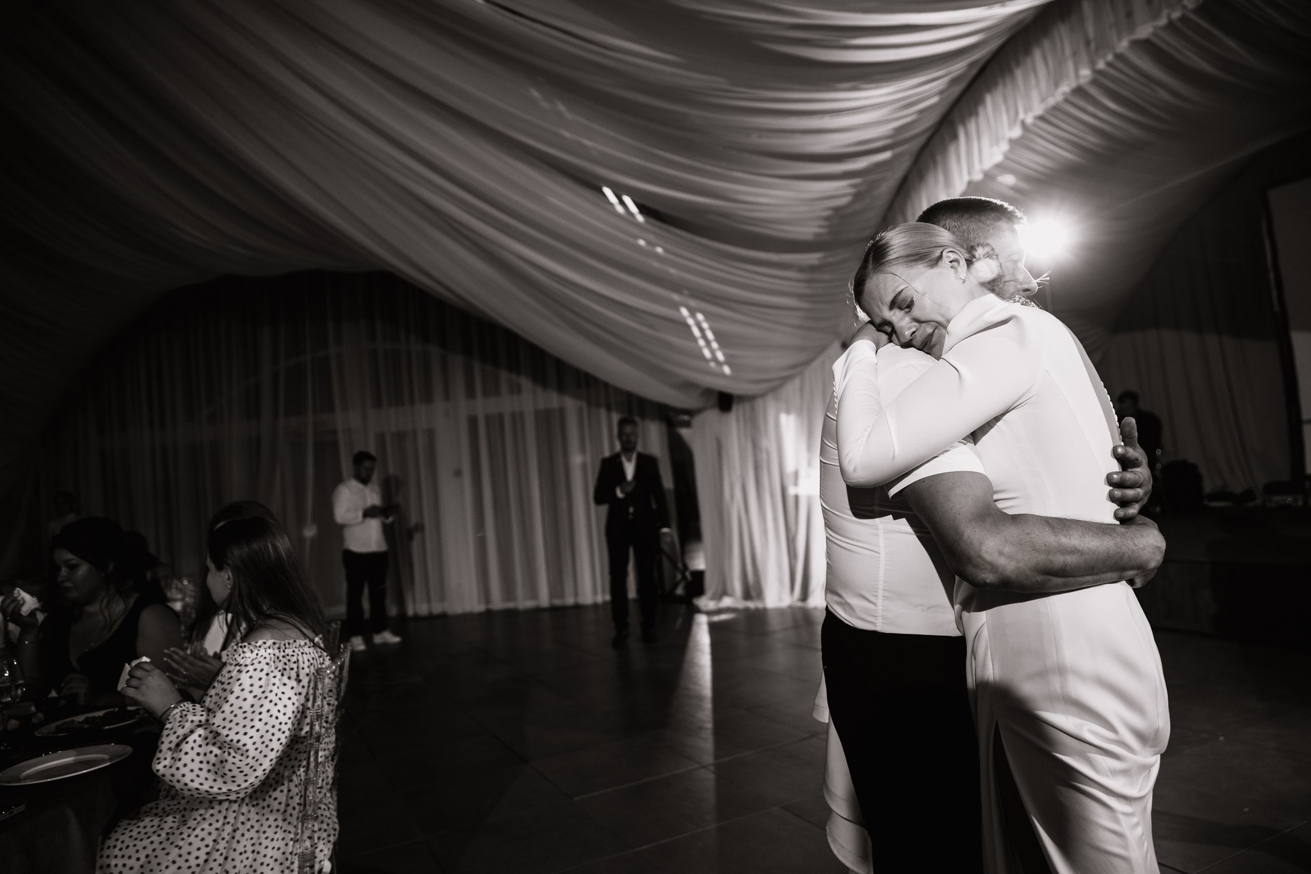 Свадьба в Доброграде в ресторане гнездо аиста. Артем Розанов фотограф в Иванове фотограф в Кинешме