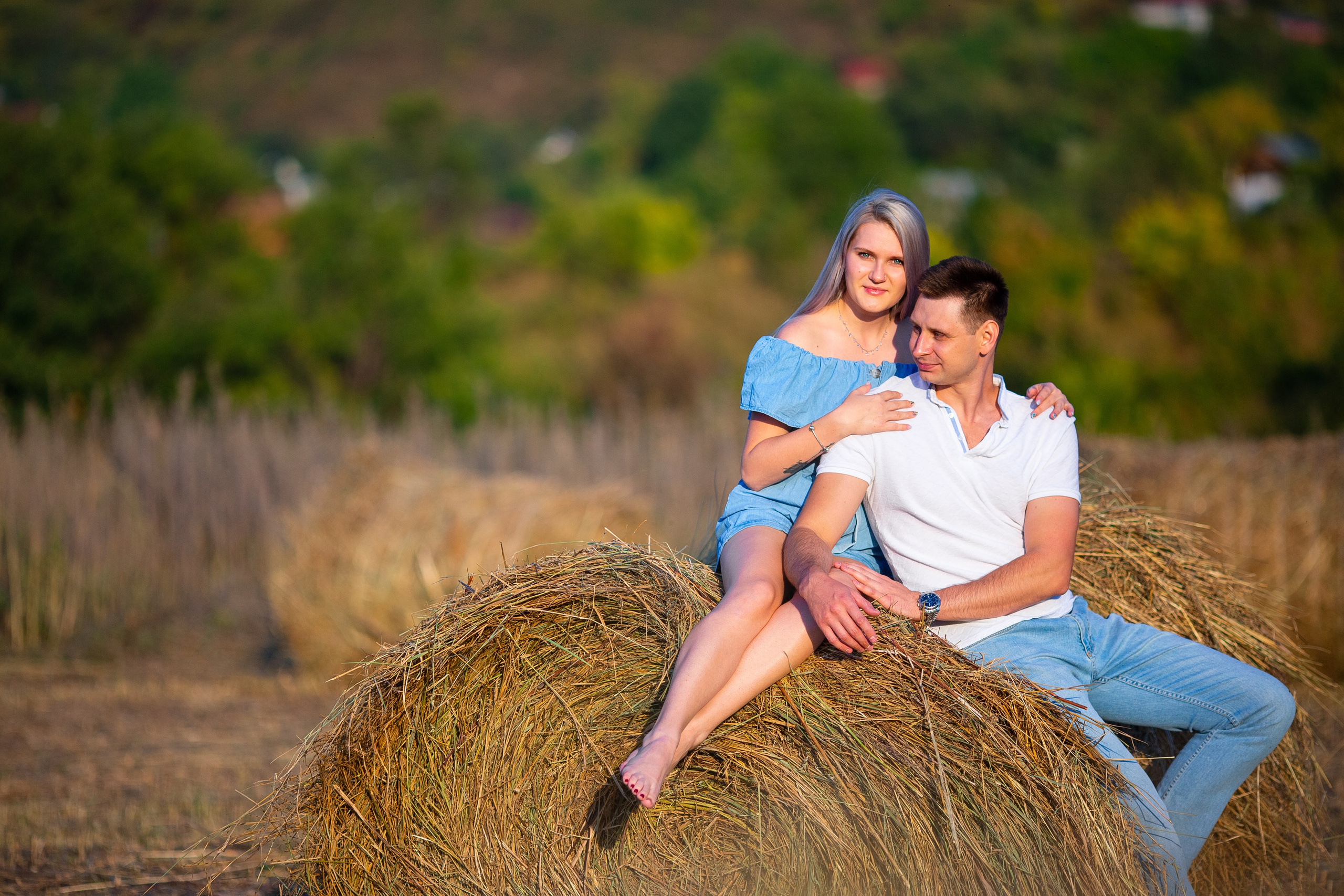 Фотосессия в стогах Алматы. Свадебный и семейный фотограф в Алматы Алексей Балышев