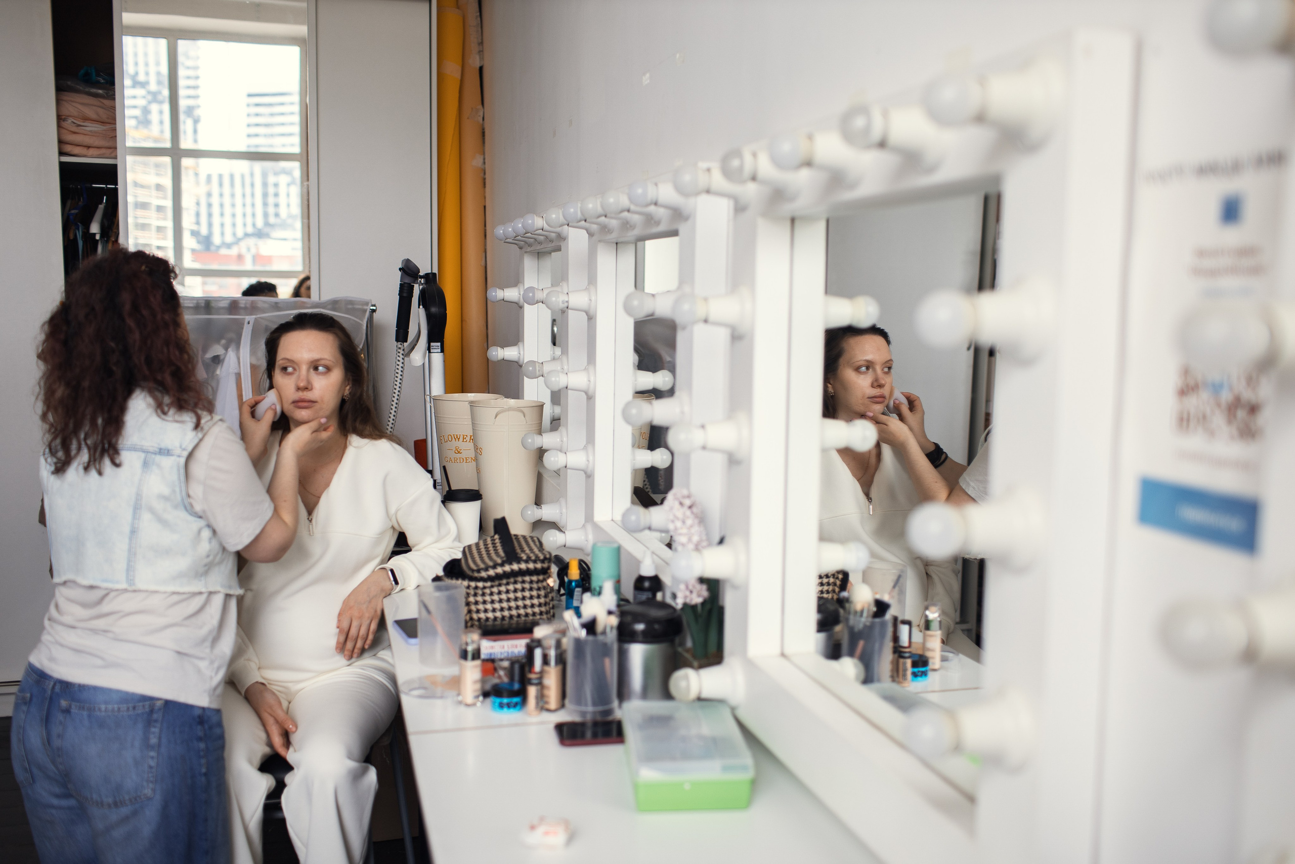 Контент фотосъемка для визажиста. Профессиональный фотограф в Москве и Мо Мария Шантарёва