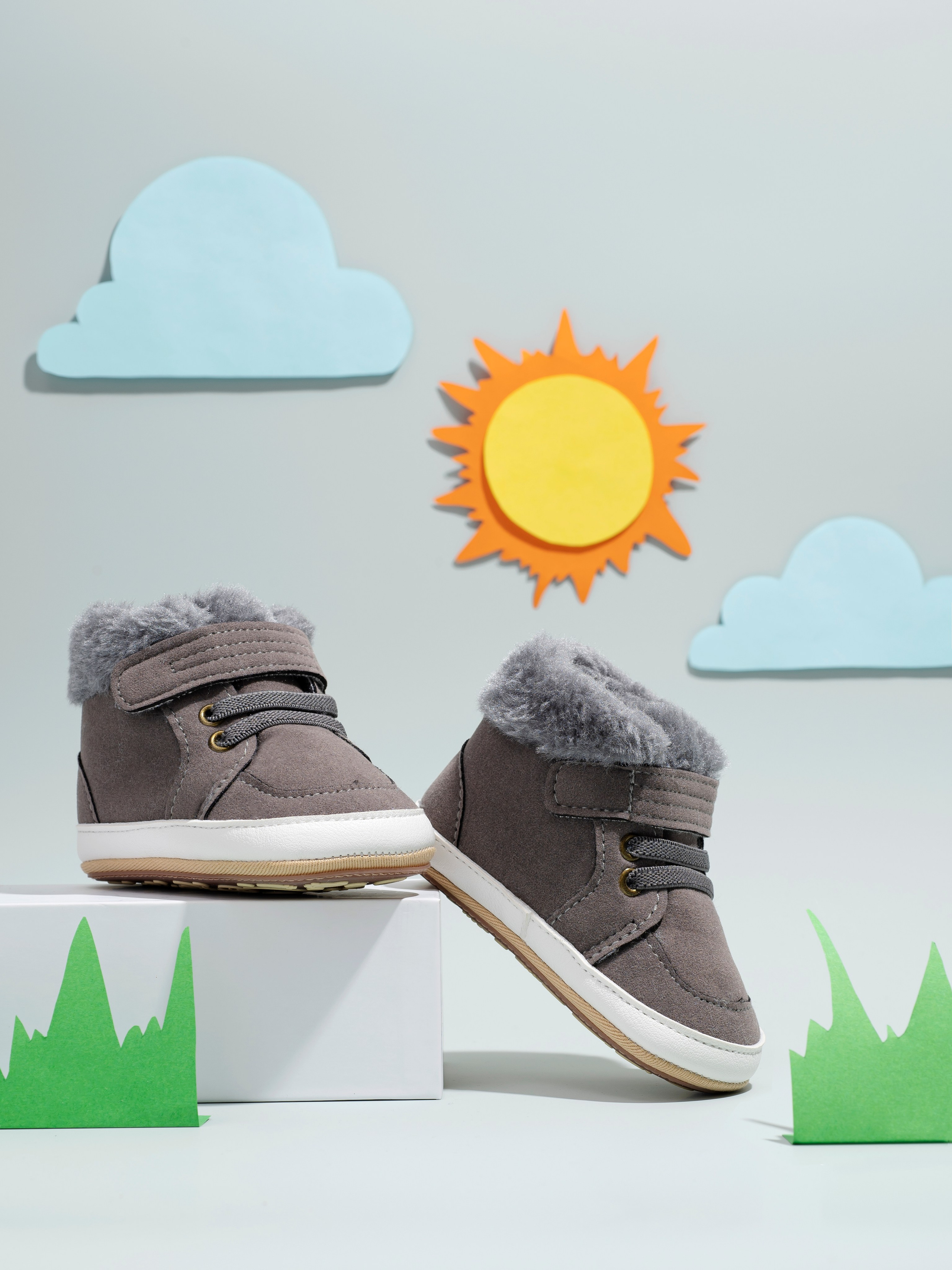 Креативная фотосъемка пинеток для малышей. Фотосъемка обуви для малышей