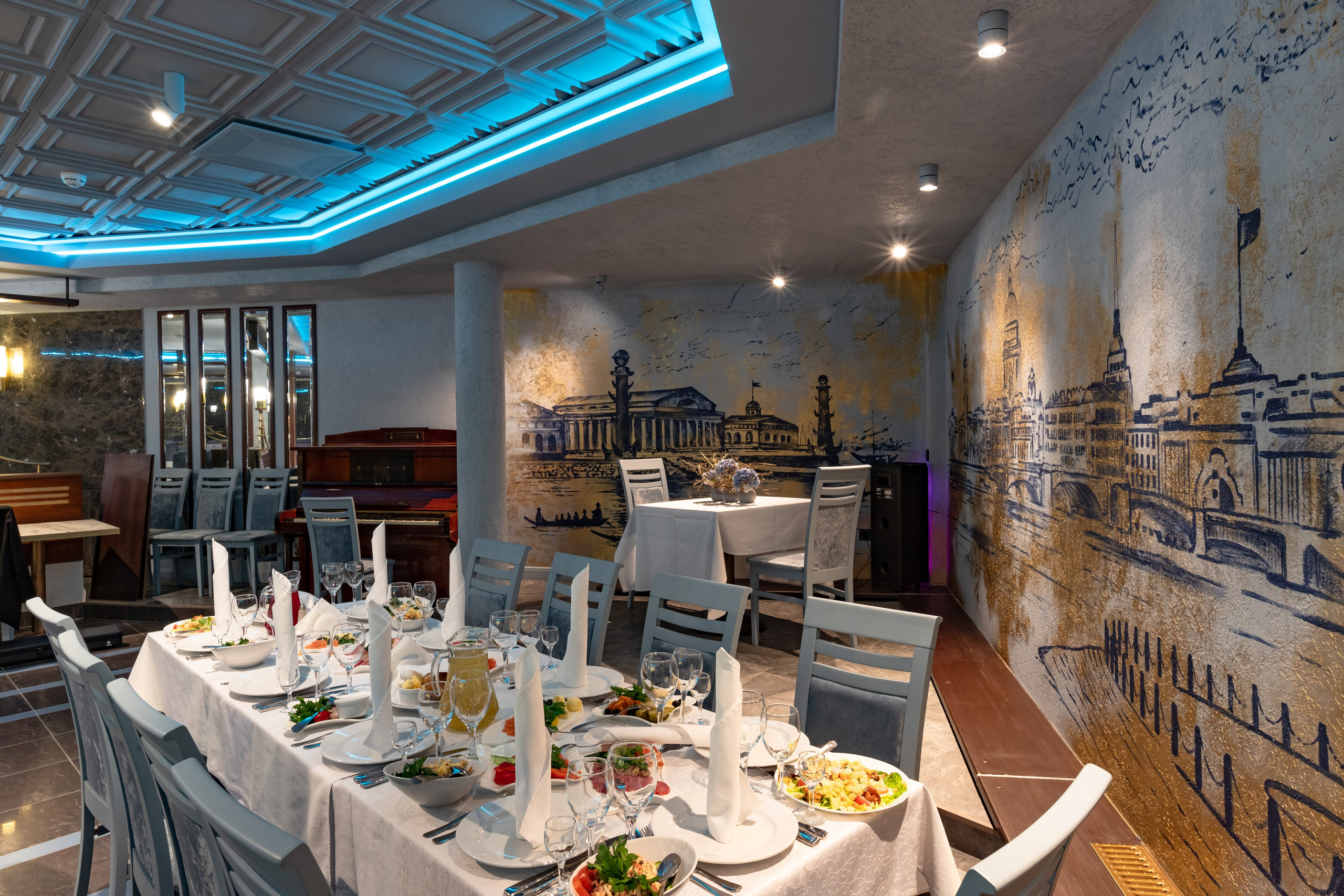 Банкетный зал при отеле «Нептун». Фотограф Махлаева Виктория/Санкт-Петербург