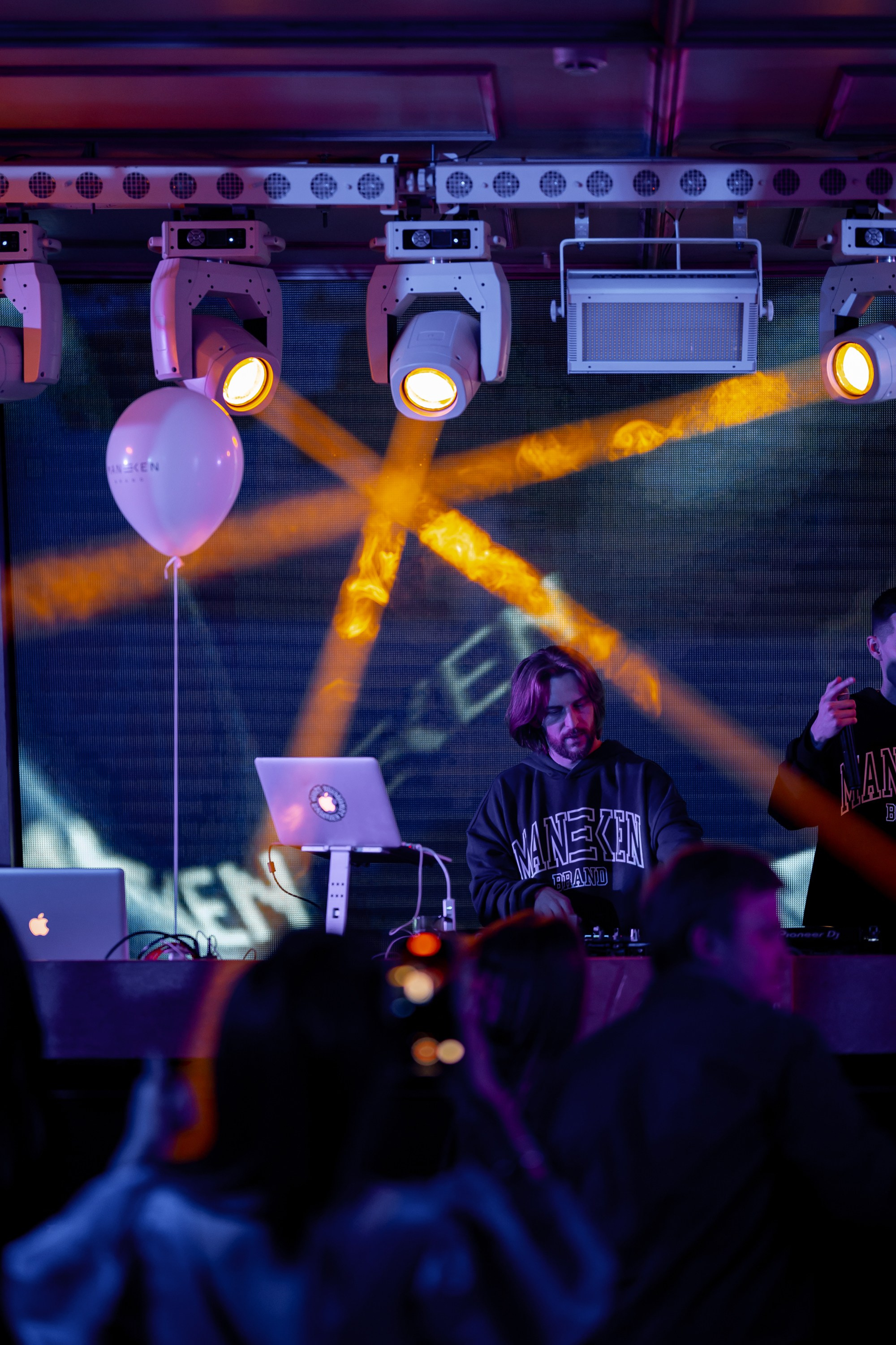 MANEKEN Night в La Villa. Главная