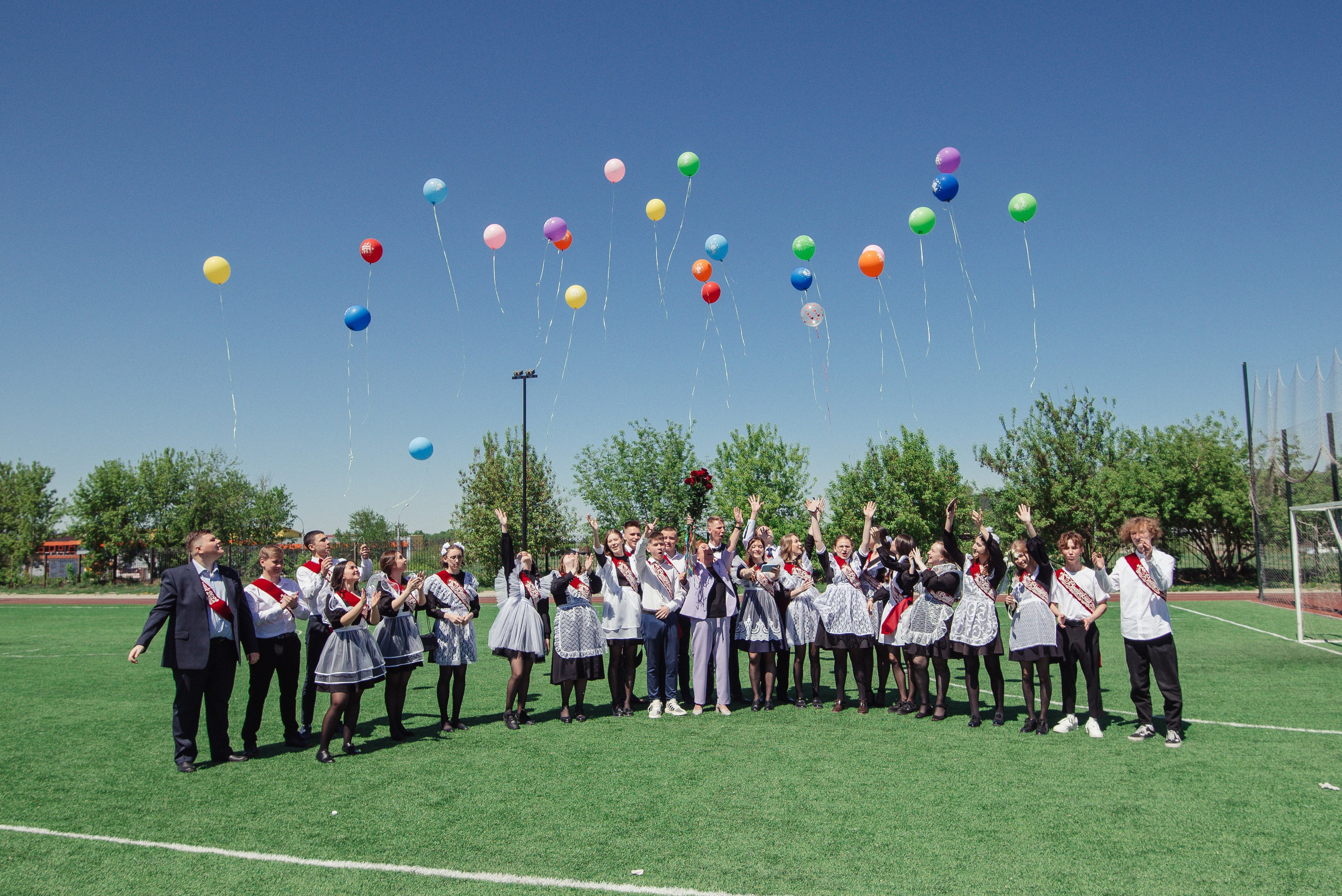 Выпускной 9-11классы. Выпускные книги Анапа Новороссийск Краснодар