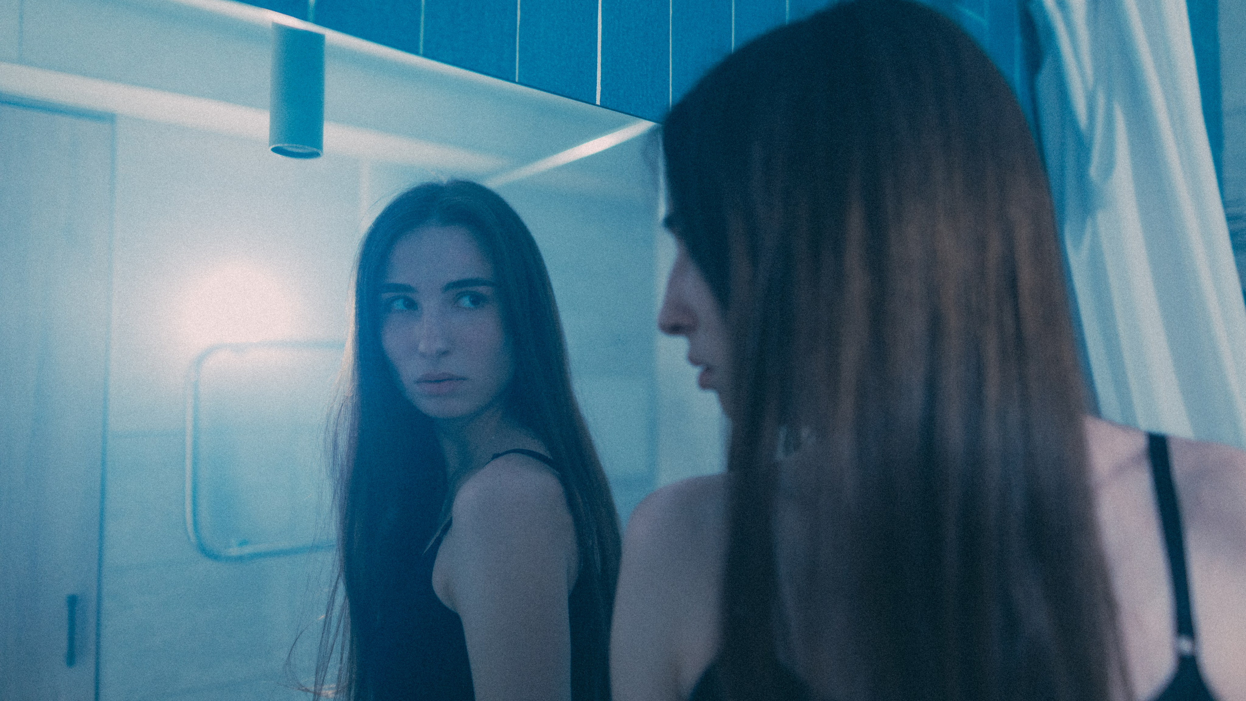 Depres. Sun Betty — кинофотограф Элизабет