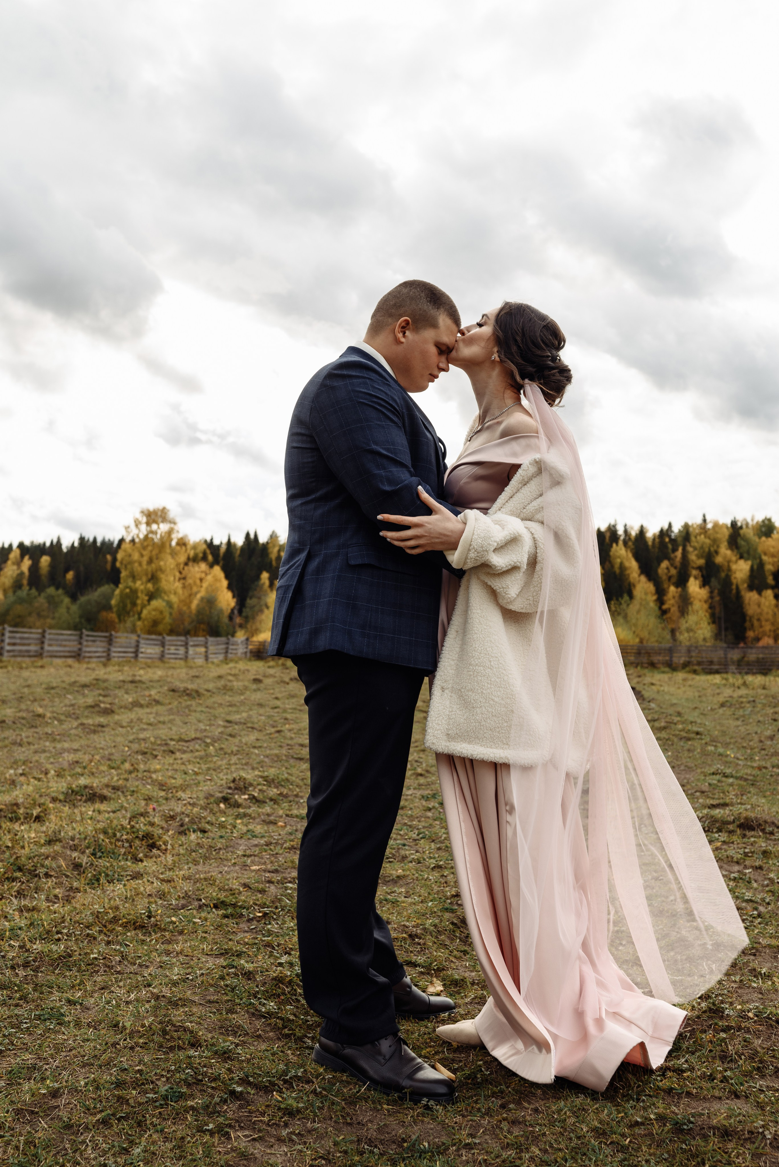 Прогулка с лошадьми. Дмитрий и Юлия. Фотограф Наталья Горелова. Мирный, Плесецк, Архангельск