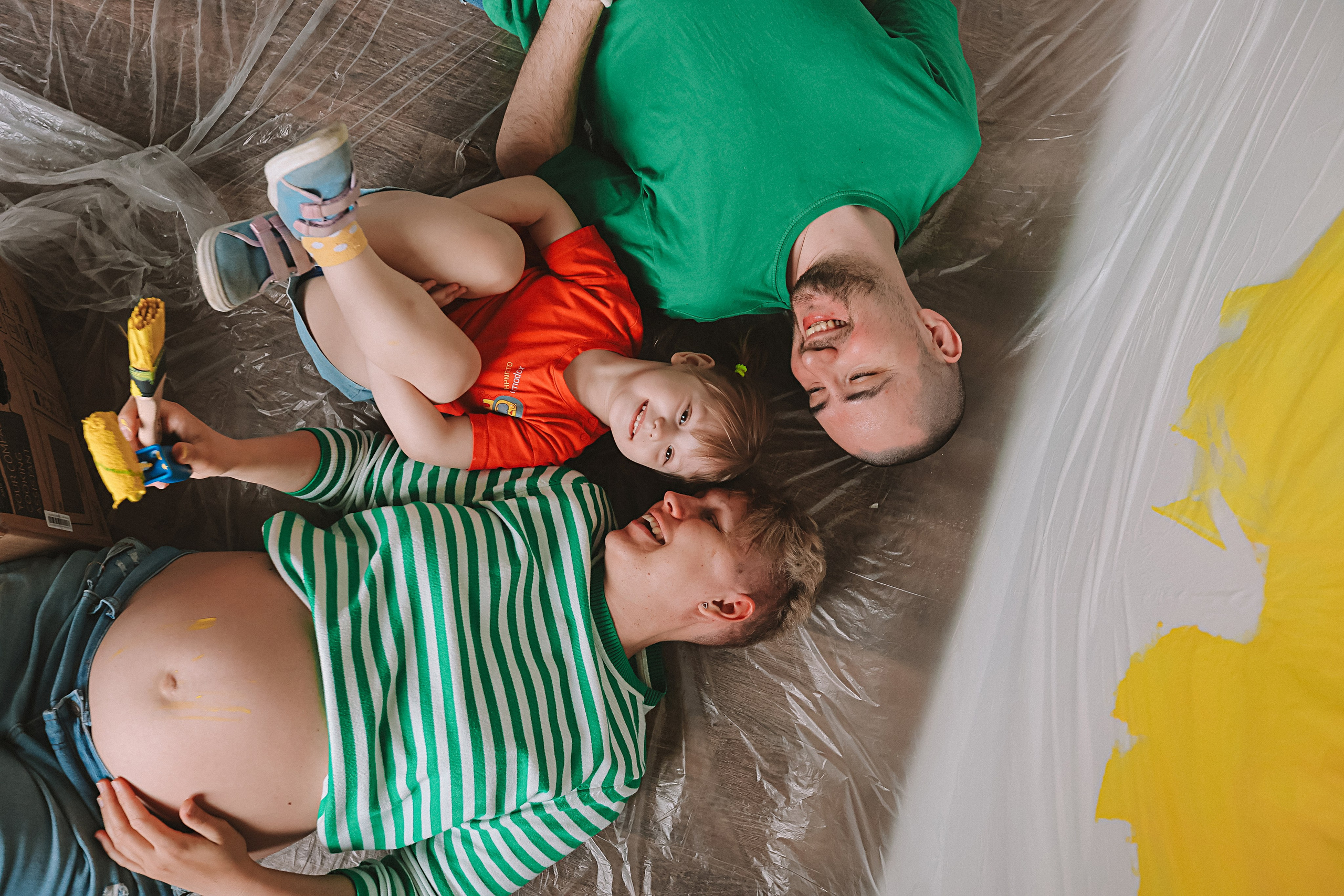 Ремонт. Семейный фотограф Тюмень, фотограф на роды Салмина Мария