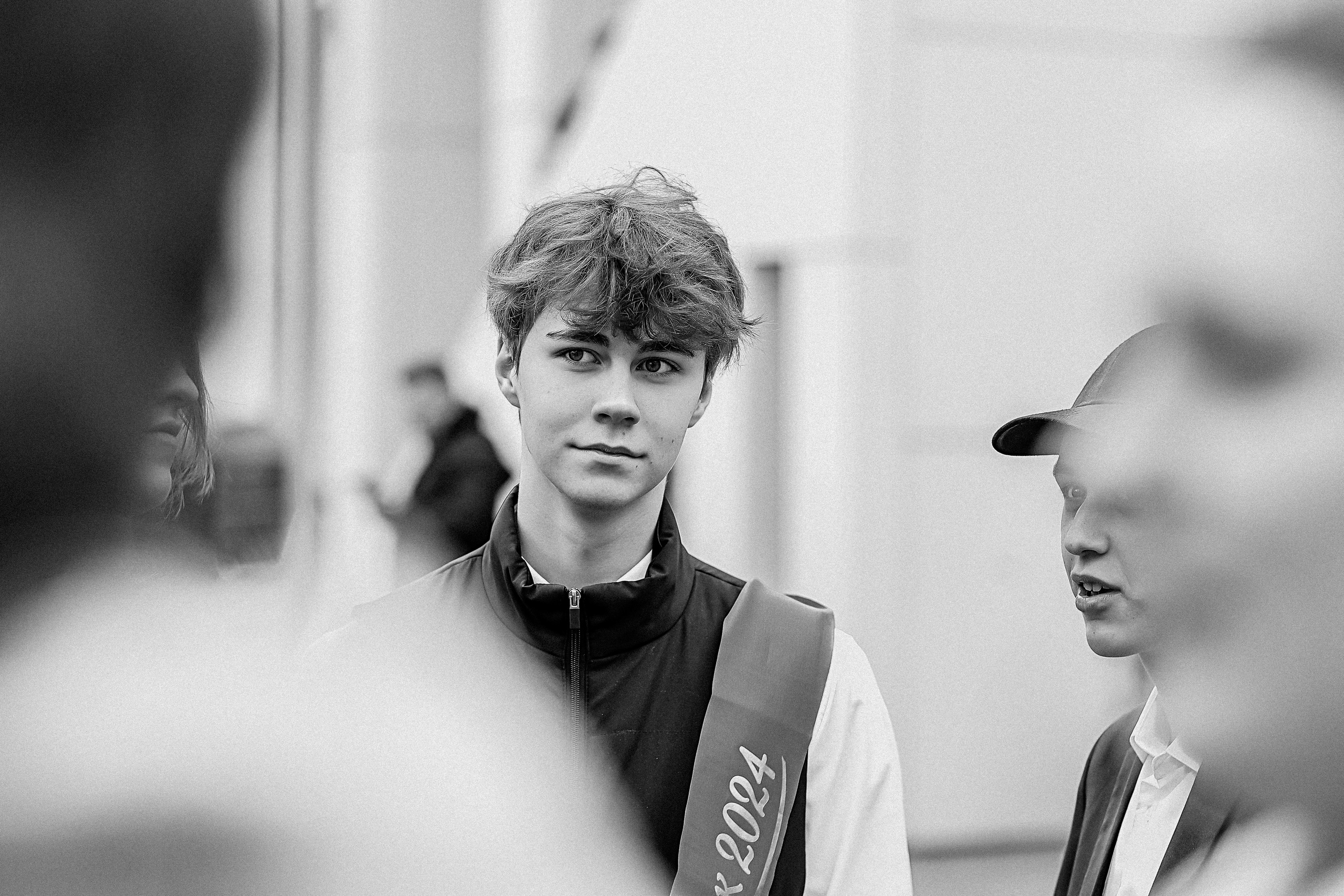 Последний звонок. Семейный фотограф Тюмень, фотограф на роды Салмина Мария