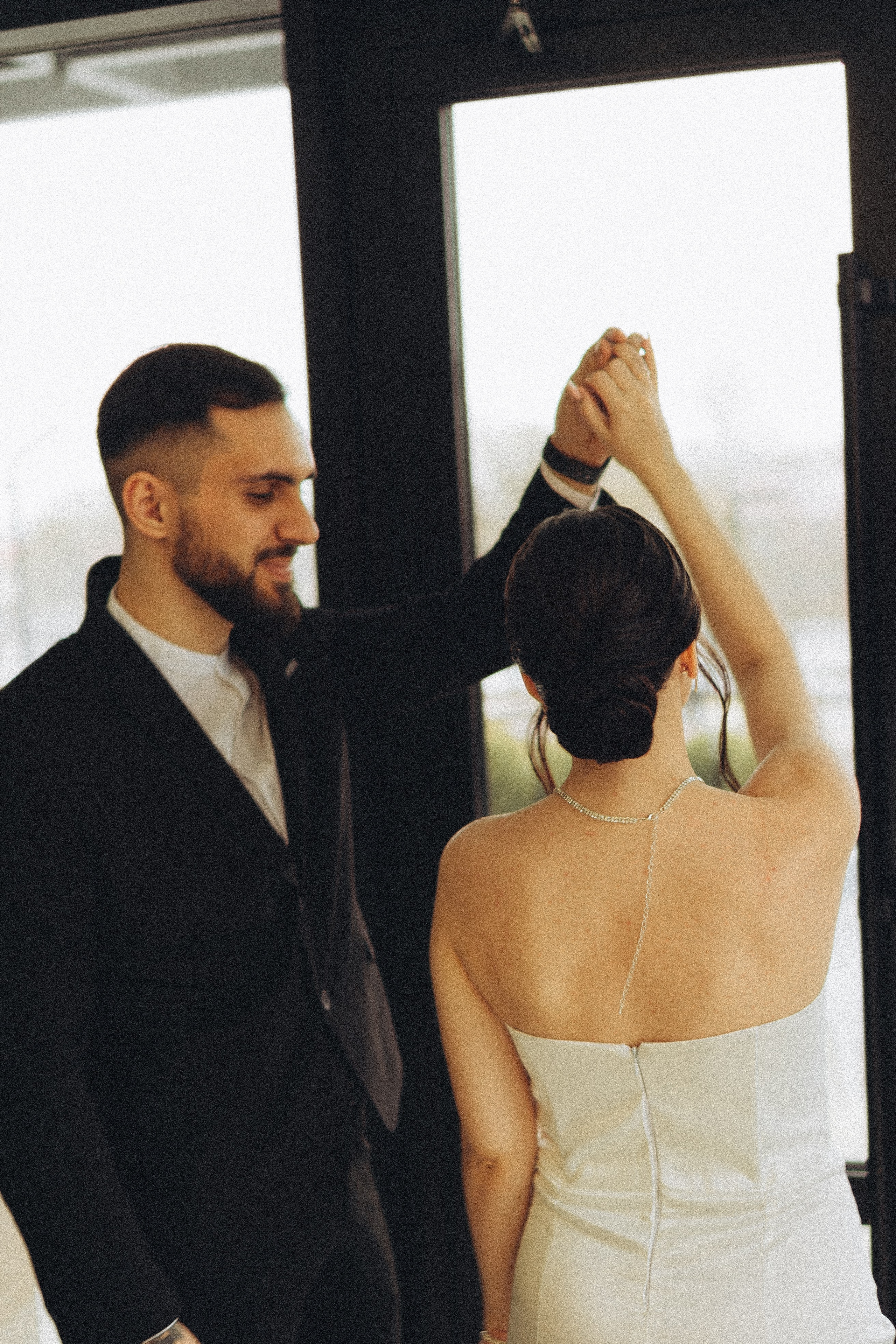 СВАДЕБНАЯ СЬЕМКА СБОРОВ ЖЕНИХА И НЕВЕСТЫ В ОТЕЛЕ И ТАКЖЕ ФОТОСЕССИИЯ В ОТЕЛЕЕ МЕГАПОЛИС БРЯНСК. Профессиональный фотограф, Санкт-Петербург — Виктория Богомолова