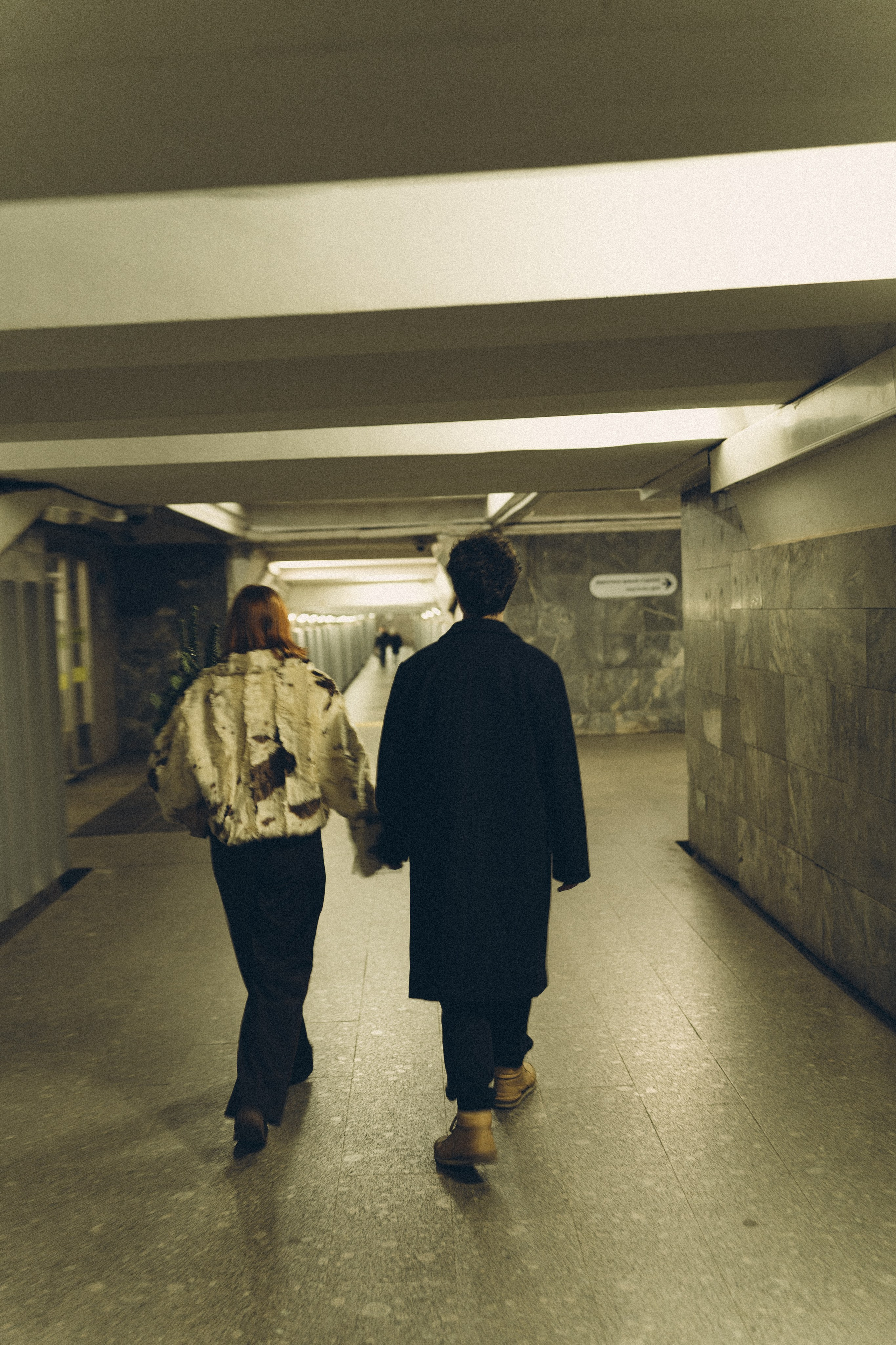 НОВОГОДНЯЯ ФОТОСЕСИИЯ ПАРЫ В МЕТРО ЛЮБОВЬ. Профессиональный фотограф, Санкт-Петербург — Виктория Богомолова