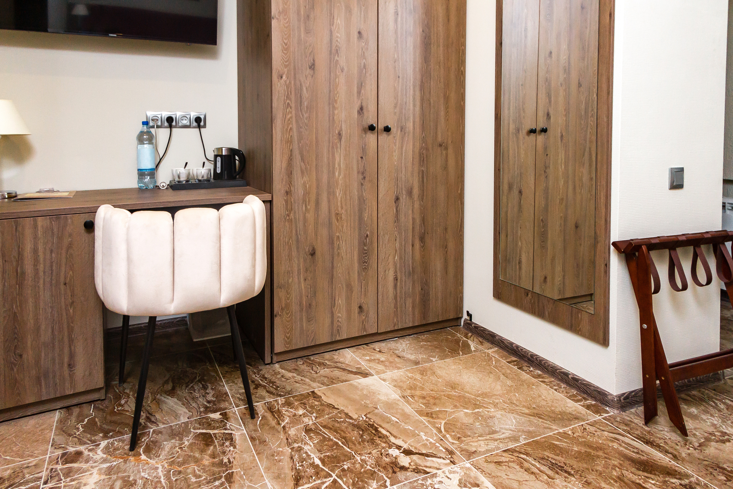 Интерьеры номеров отеля. Фотографиня Мария Дикова