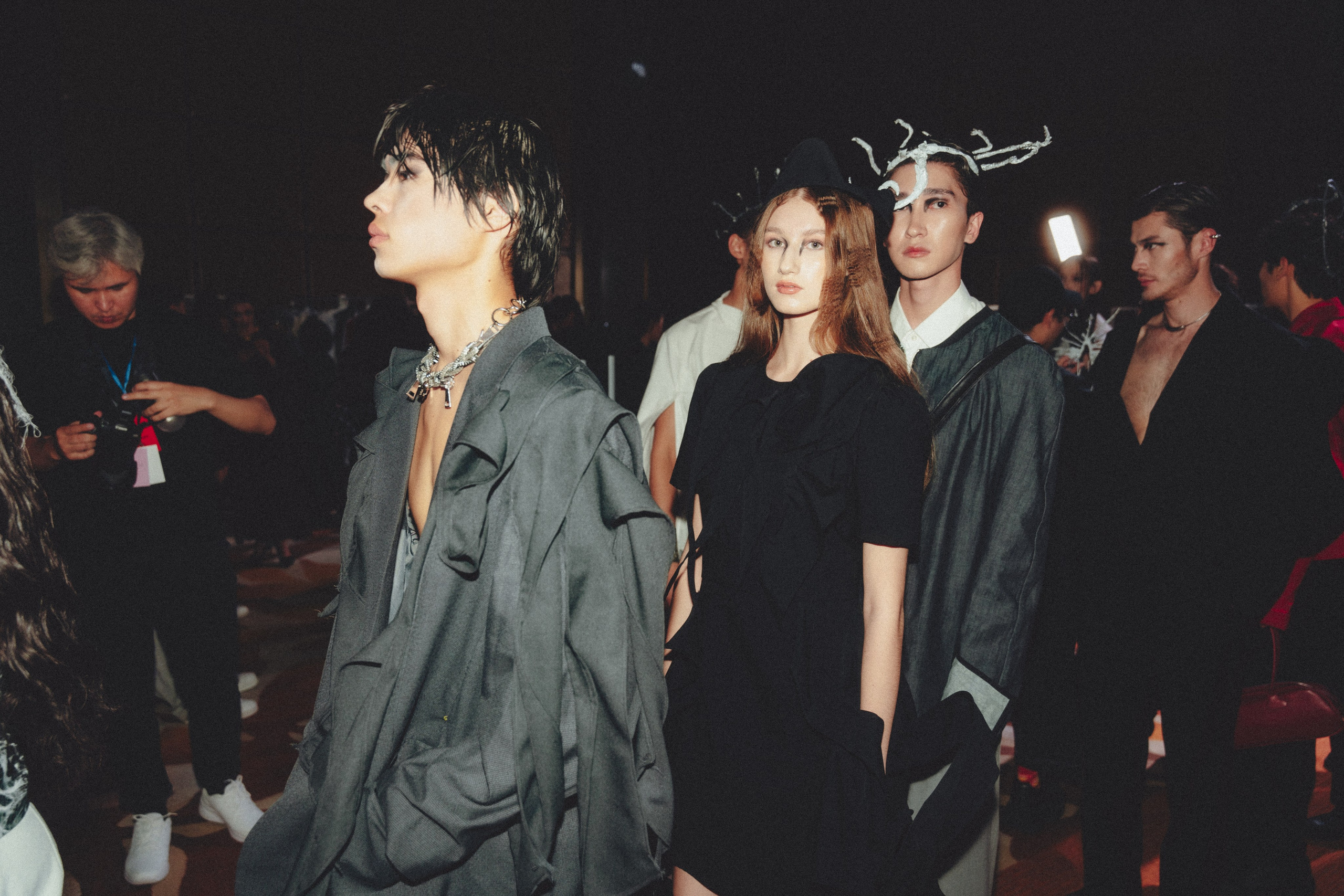 VISA FASHION WEEK ALMATY SS26 / BACKSTAGE ZONE