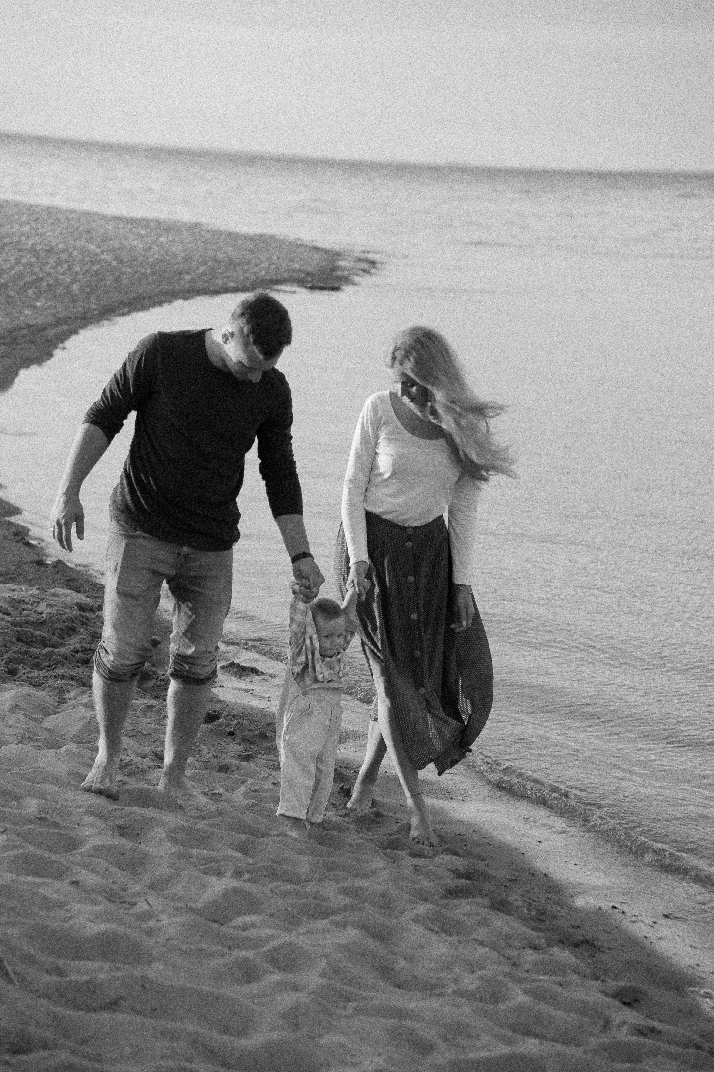 Стефан с родителями на заливе. Фотограф Ольга Игорева