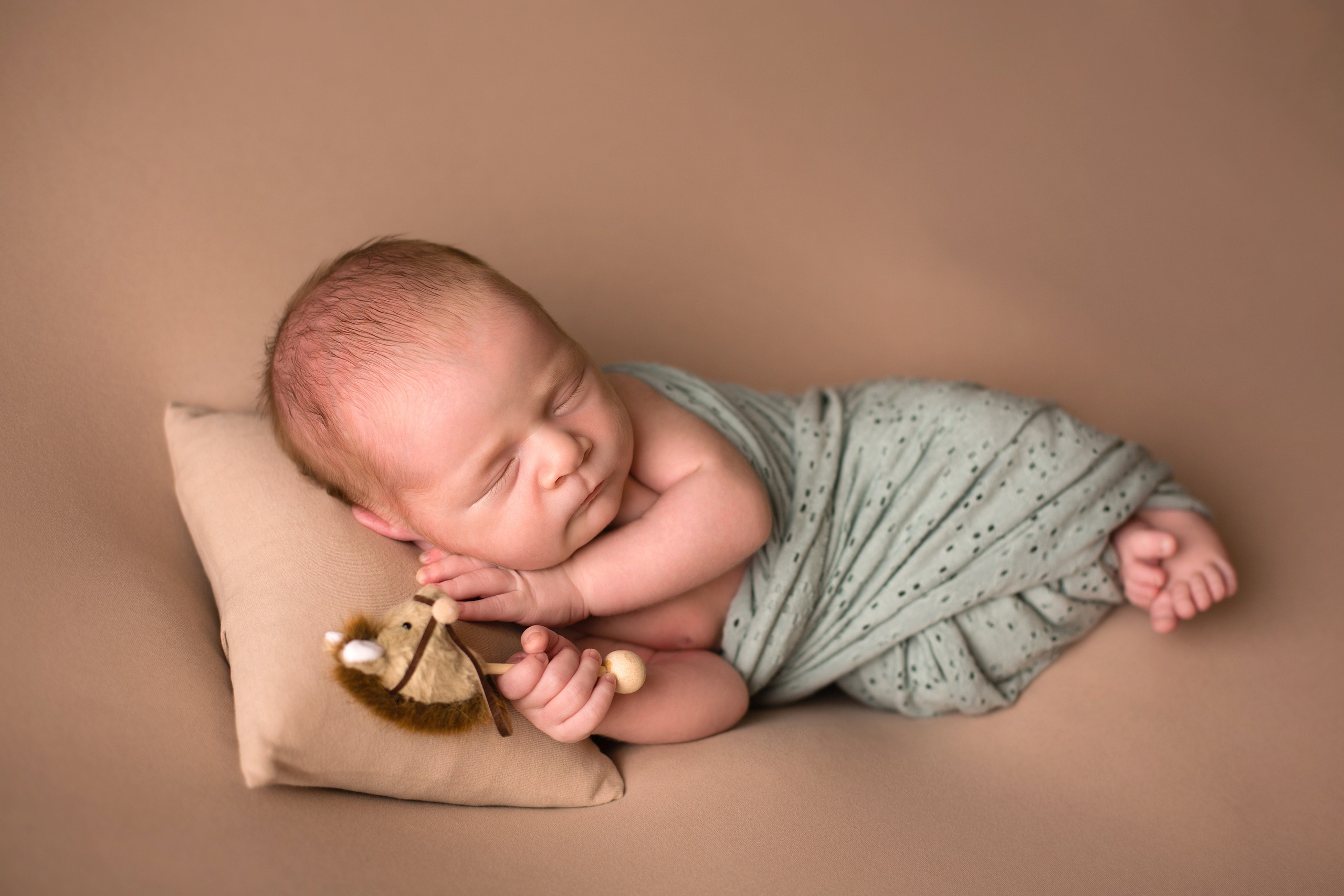 Новорождённые. Детский, семейный фотограф в Новороссийске Алла Околиздаева