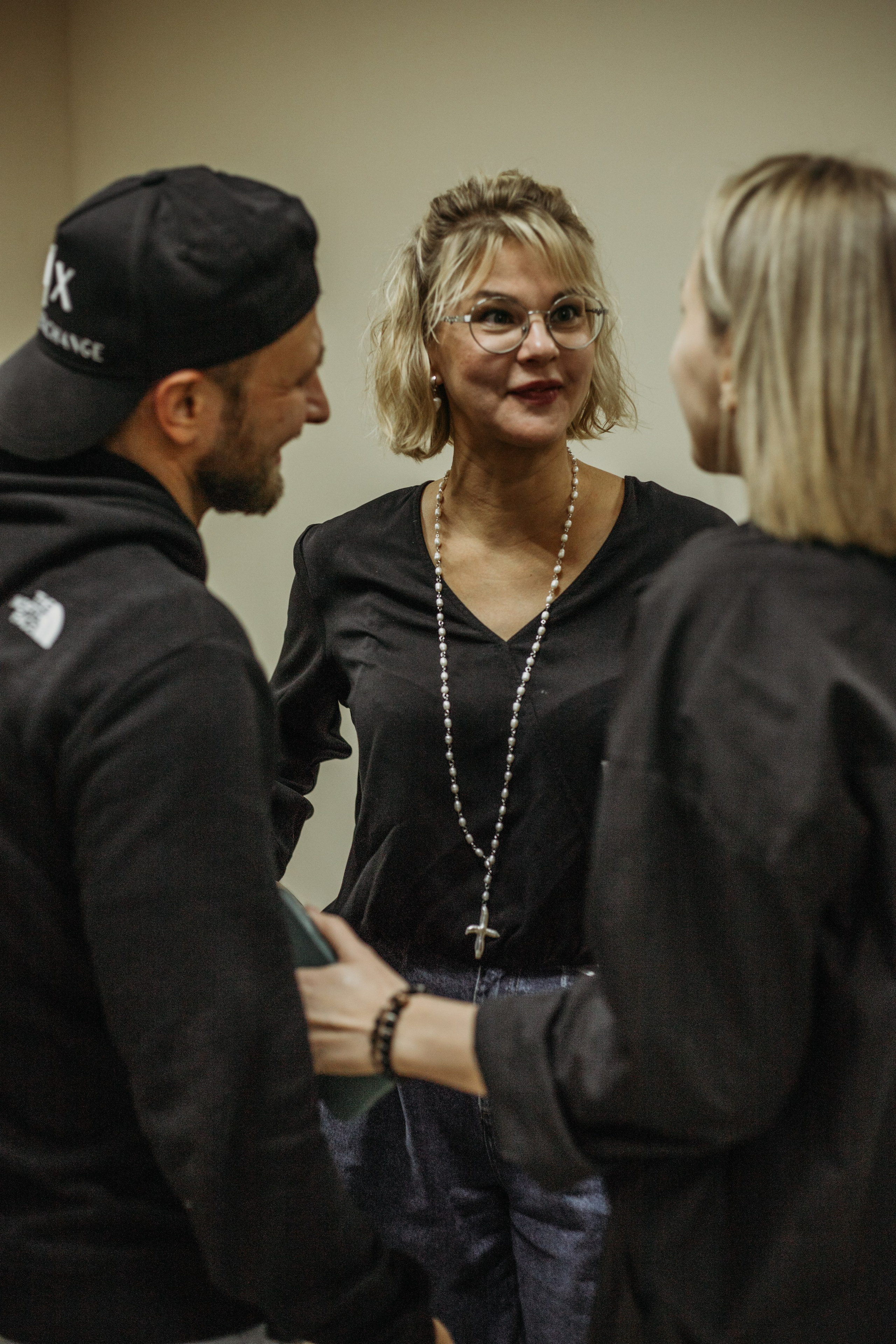 Презентация газеты «Глубокий смысл». Венера Гайн. Репортажный фотограф  Тюмень. Обучение фотографии с 0