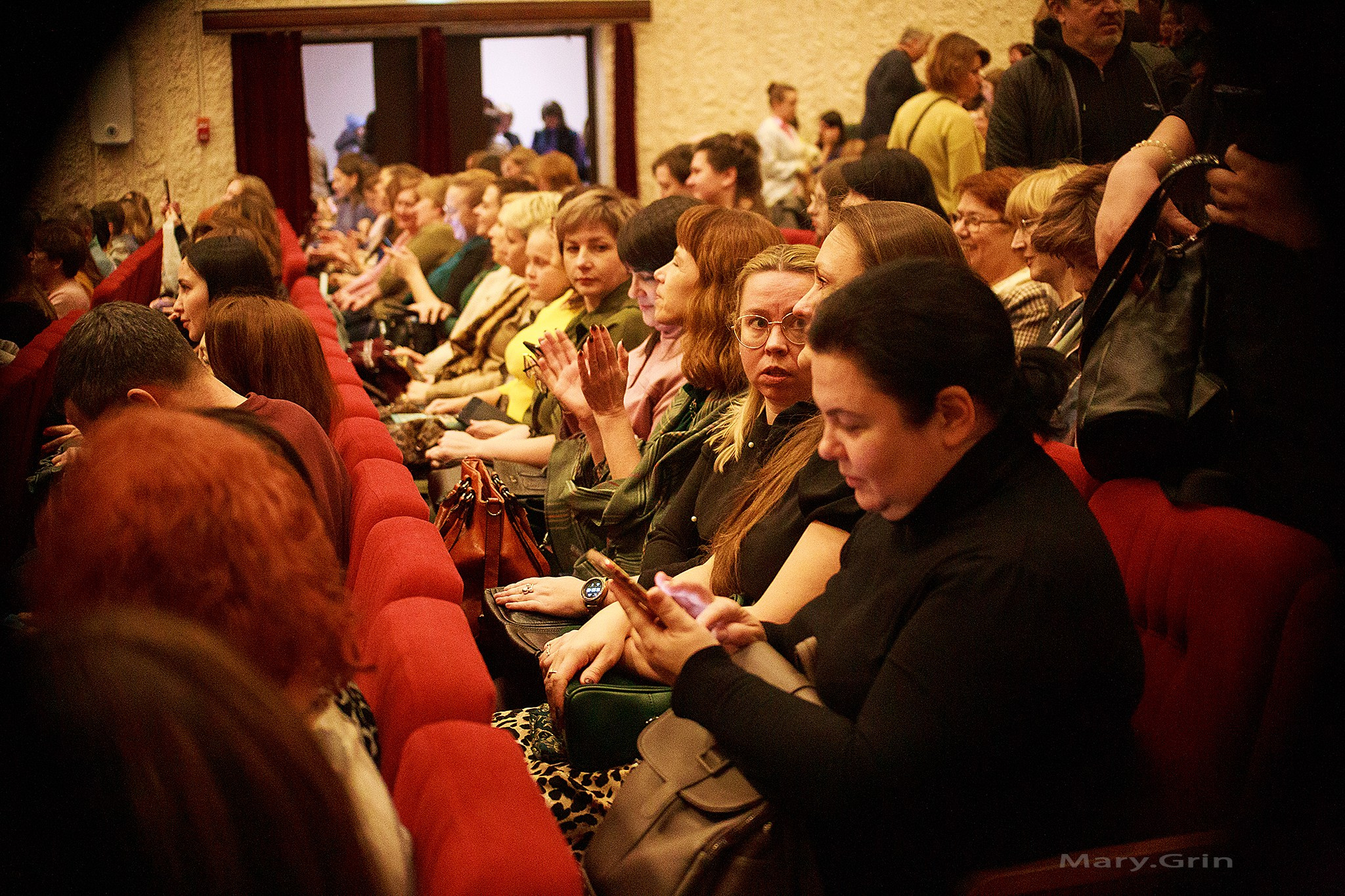 Ольга Савельева. Моноспектакль «Шпаргалка». Детский и семейный фотограф, фотограф мероприятий Нижний Новгород