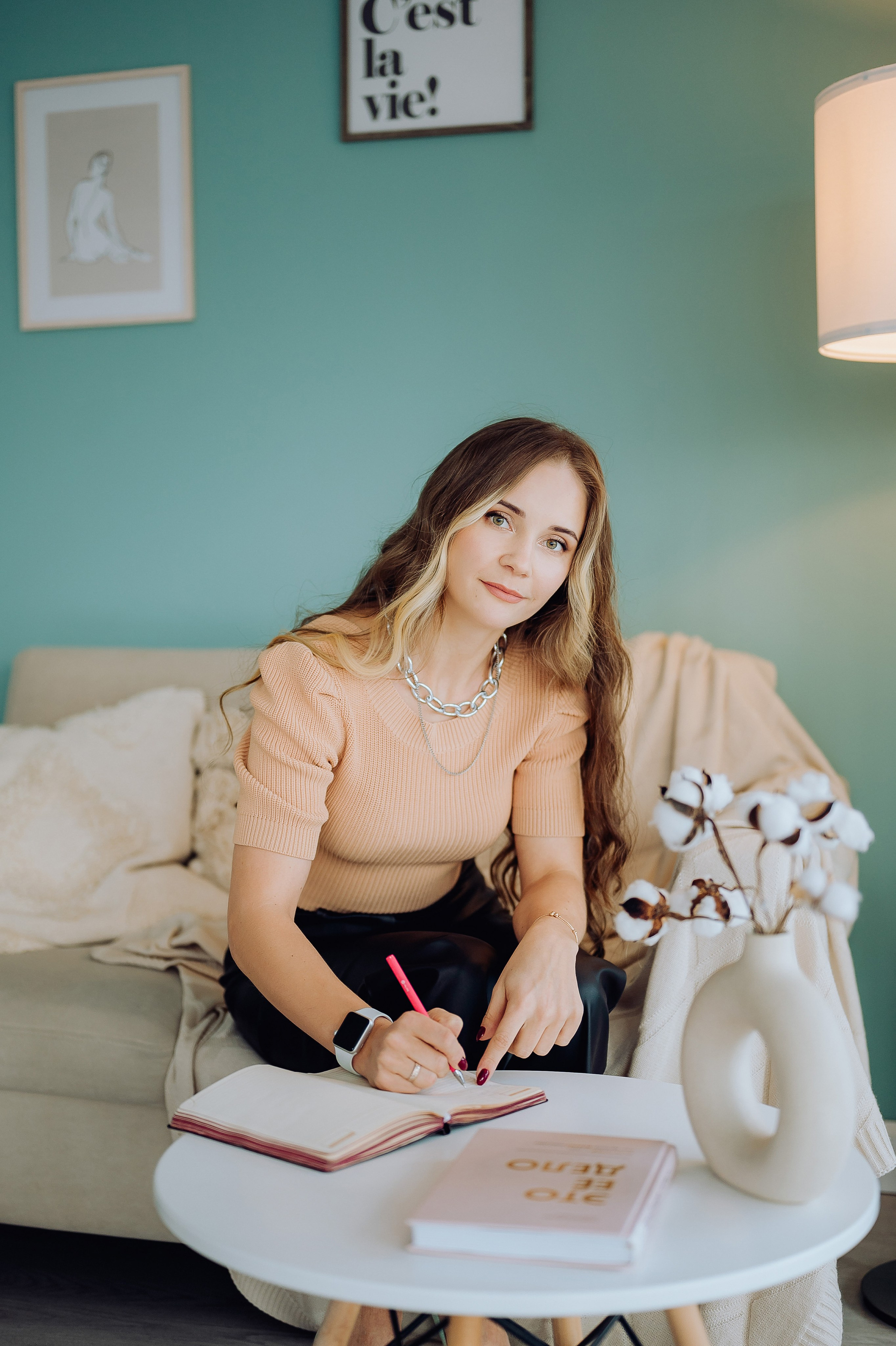 Контен-съемка для нумеролога. Свадебный и семейный фотограф в Красноярске Анна Туз