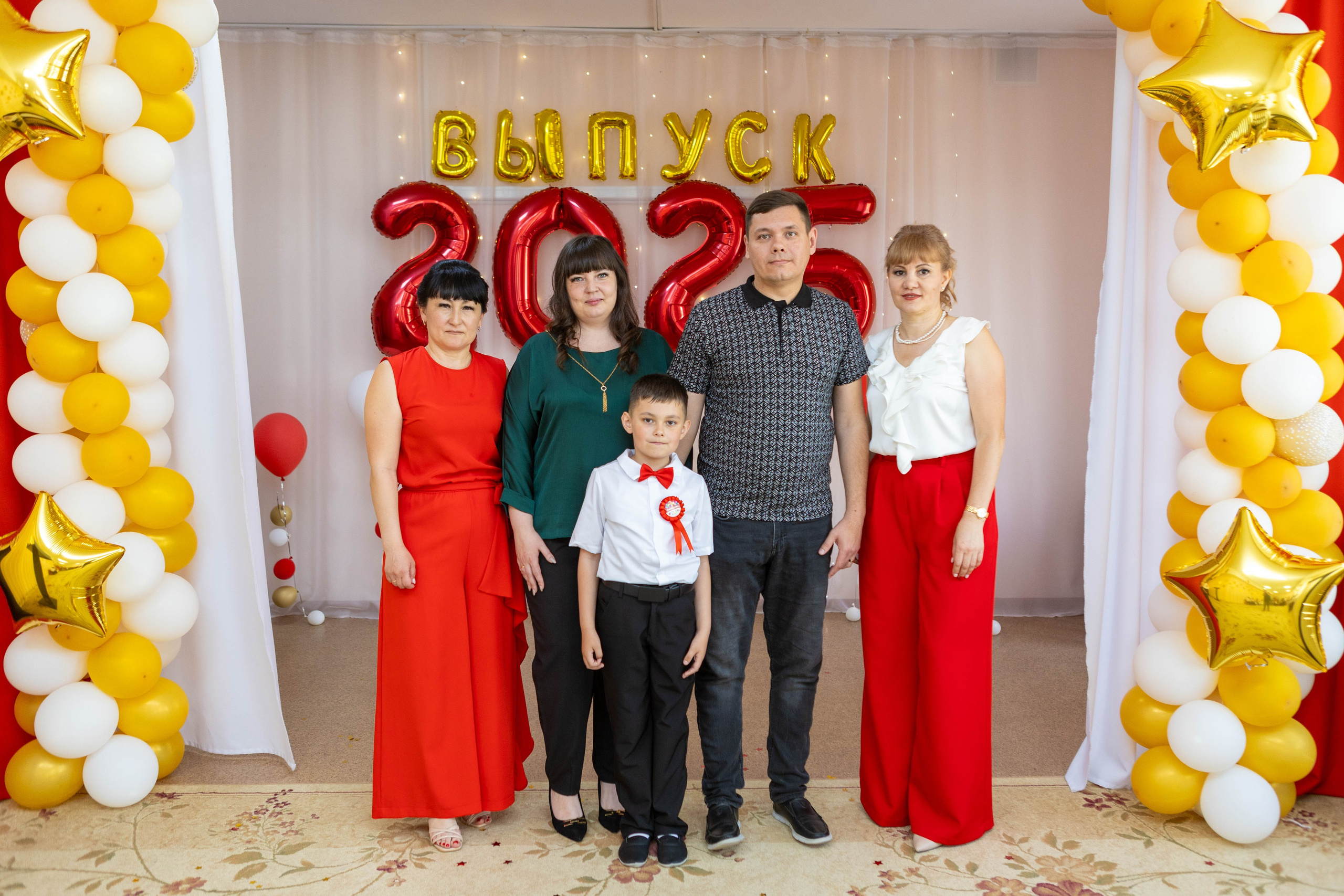 Выпускной в детскому саду 2025 год. Свадебный и предметный фотограф Ренат Каламперов