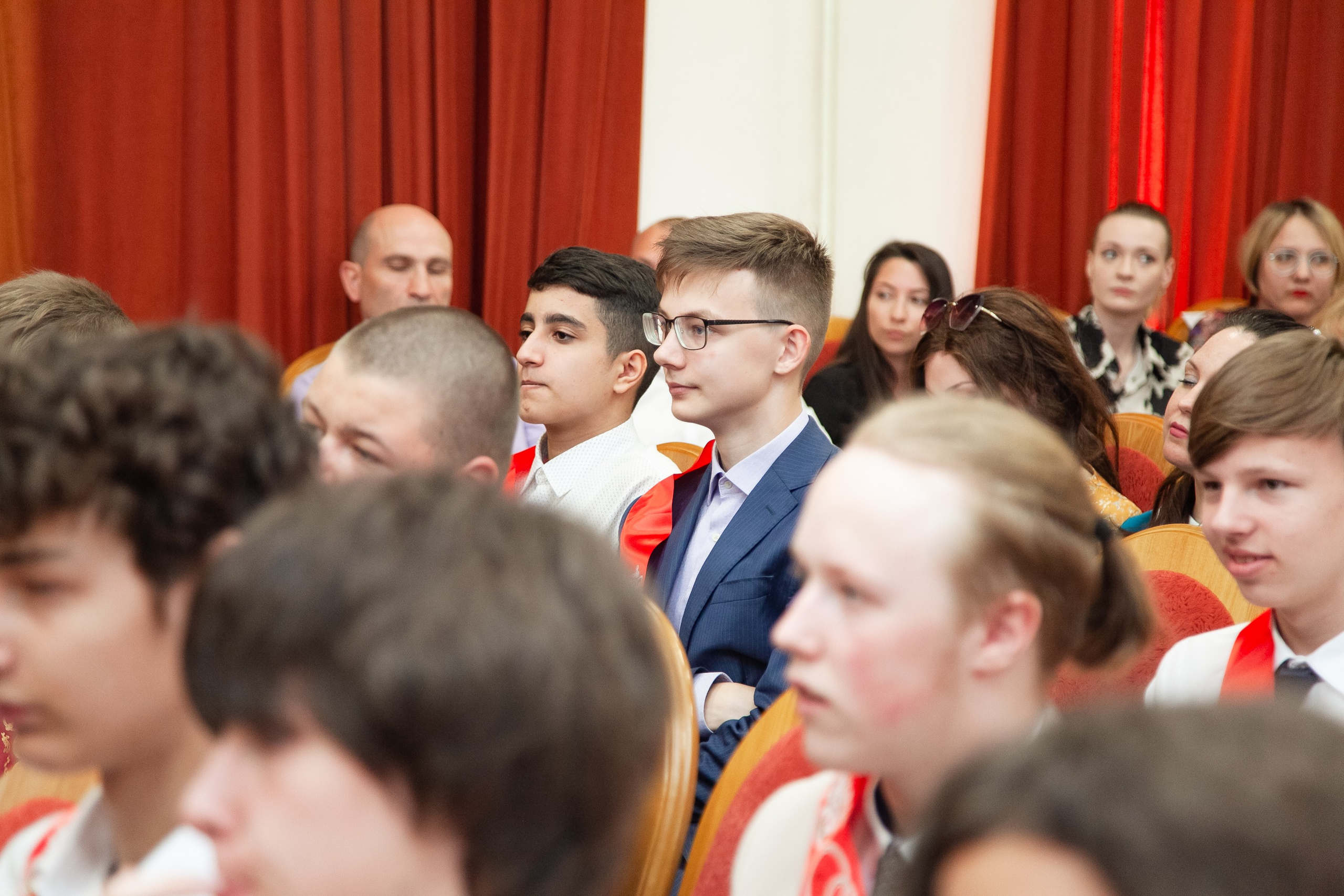 Выпускной 9 класса. Фотограф Перминов Никита СПБ