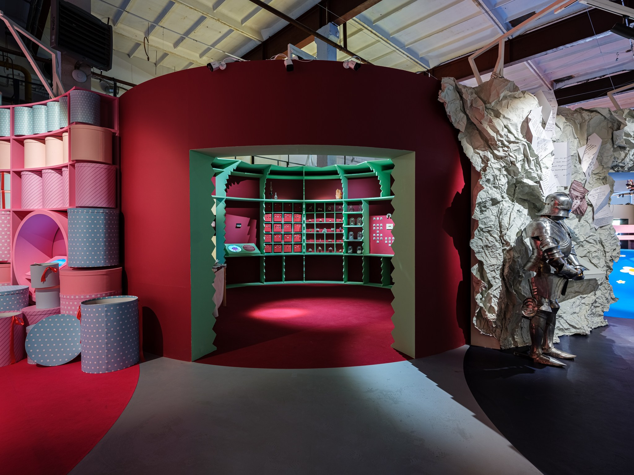 Выставка «Смешарики. Искусство быть круглым» Москва, Хлебозавод № 9 Planet9 2023. Фотограф Василий Буланов