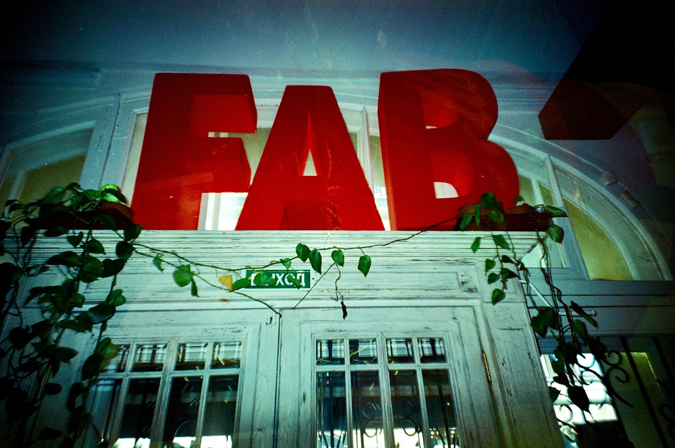 Fabstore. Tatiana Darina — film photographer in St. Petersburg